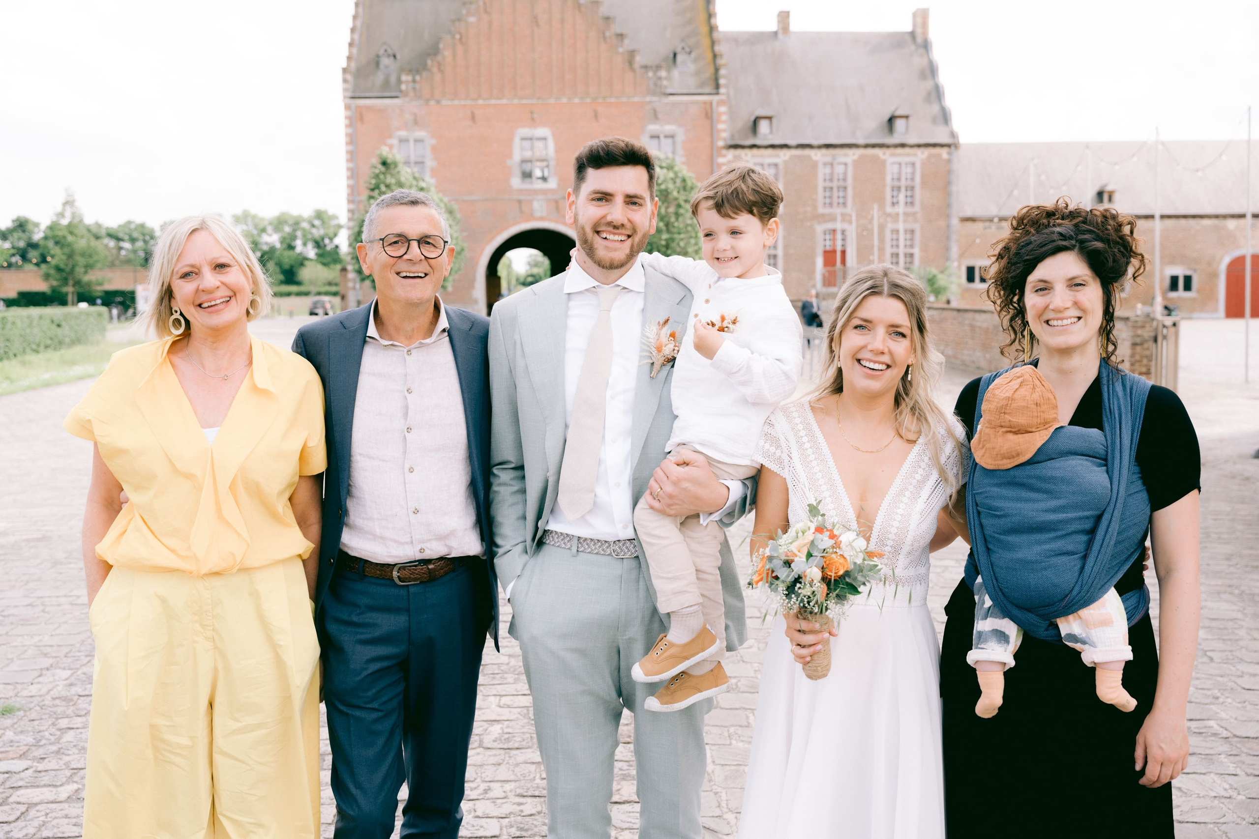 Wedding Tessa & Jasper Hasselt. Little Birdie – Jouw familie- en huwelijksfotograaf in België en daarbuiten