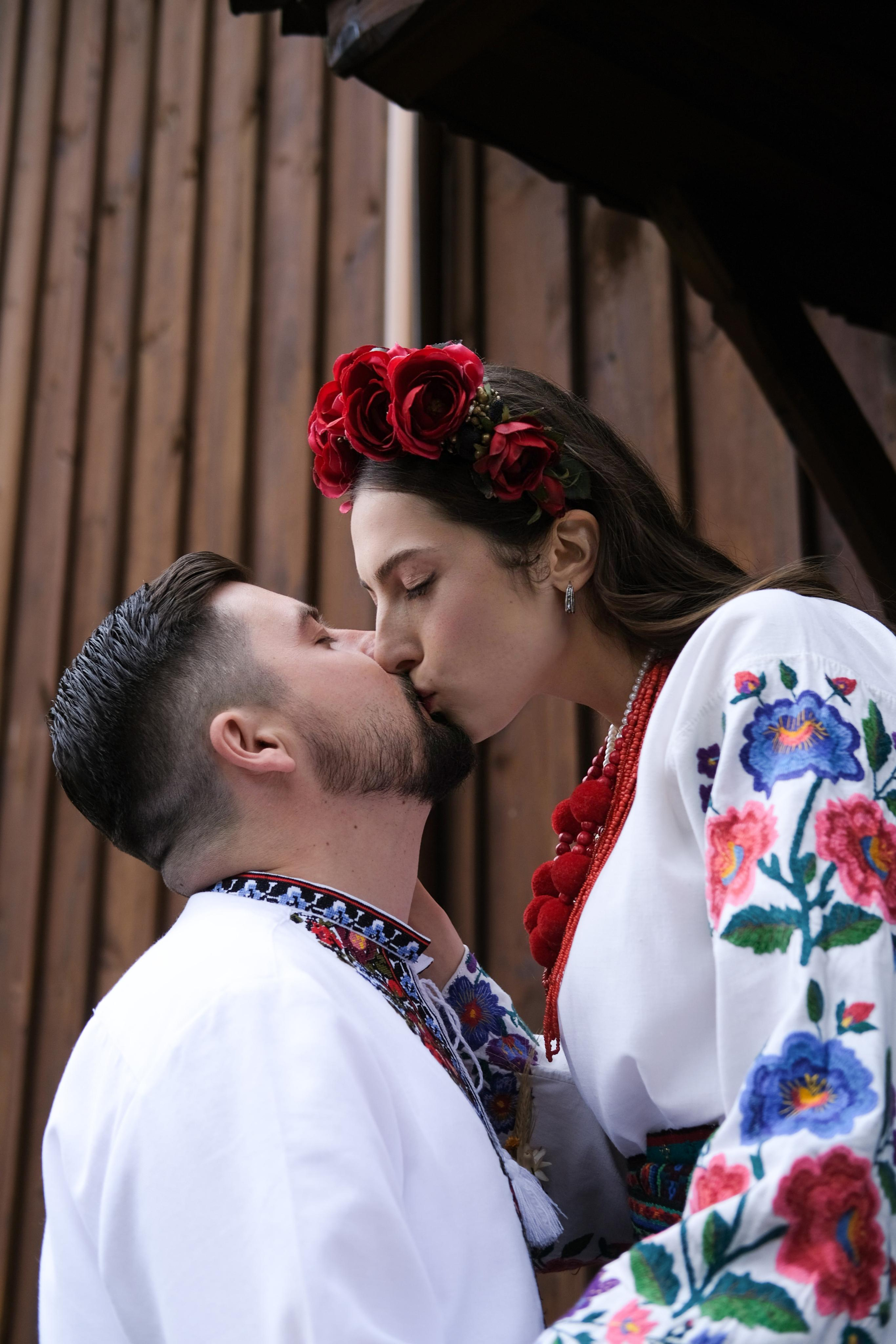 H&m. Wedding photography and videography in Regina, Saskatchewan