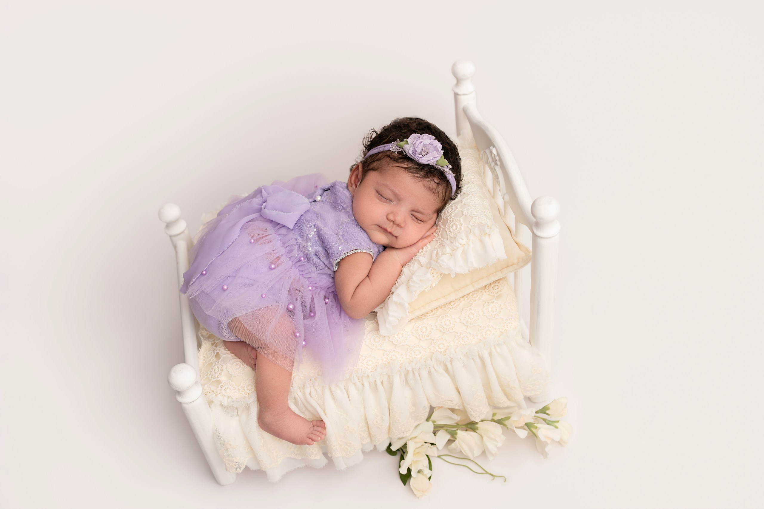 NEWBORN PHOTOGRAPHY. Newborn, Sitter and Cake Smash Photographer in Doha, Qatar