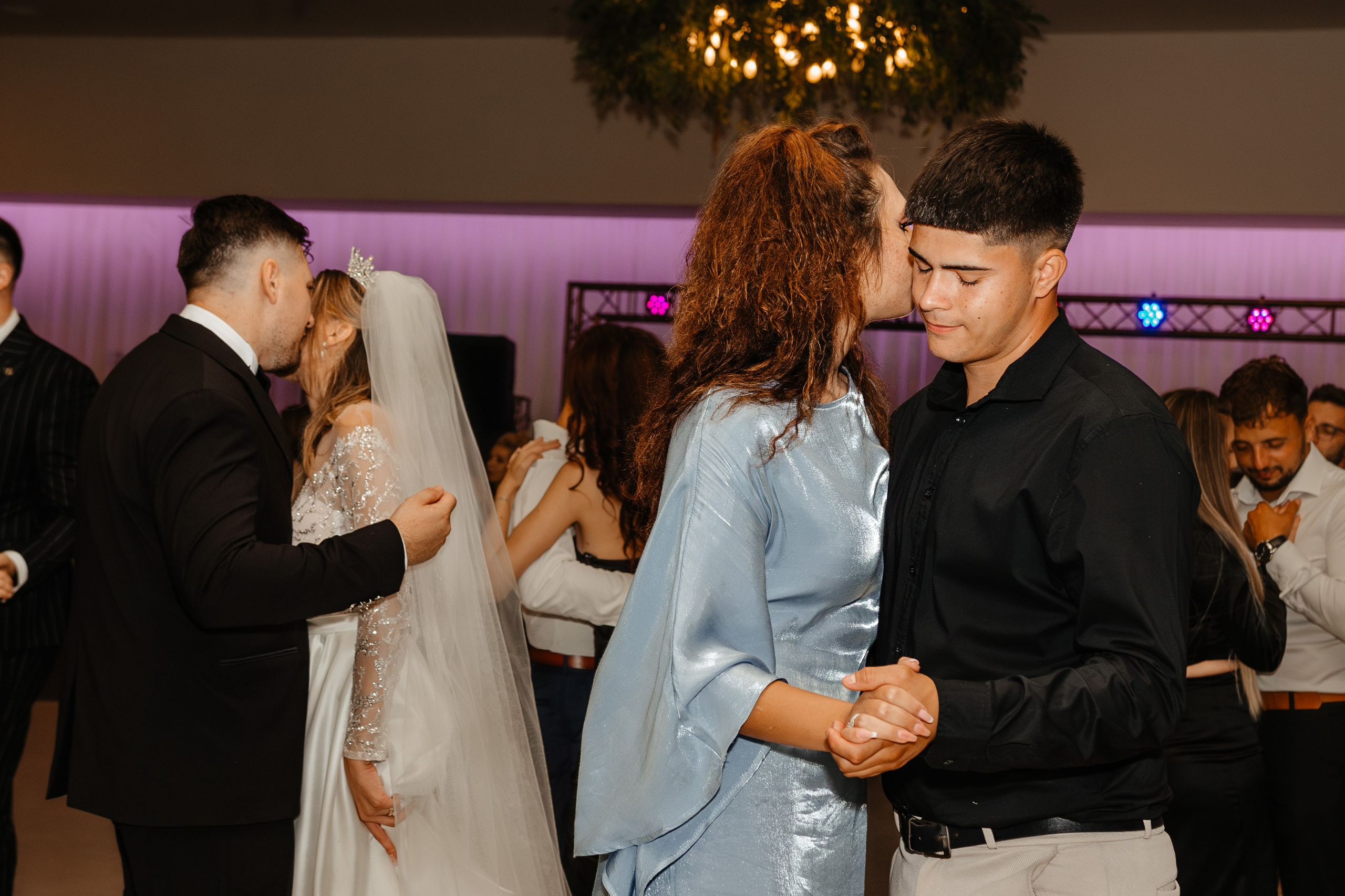 Cristina si Cristian. Ionut Brehuescu — Fotograf