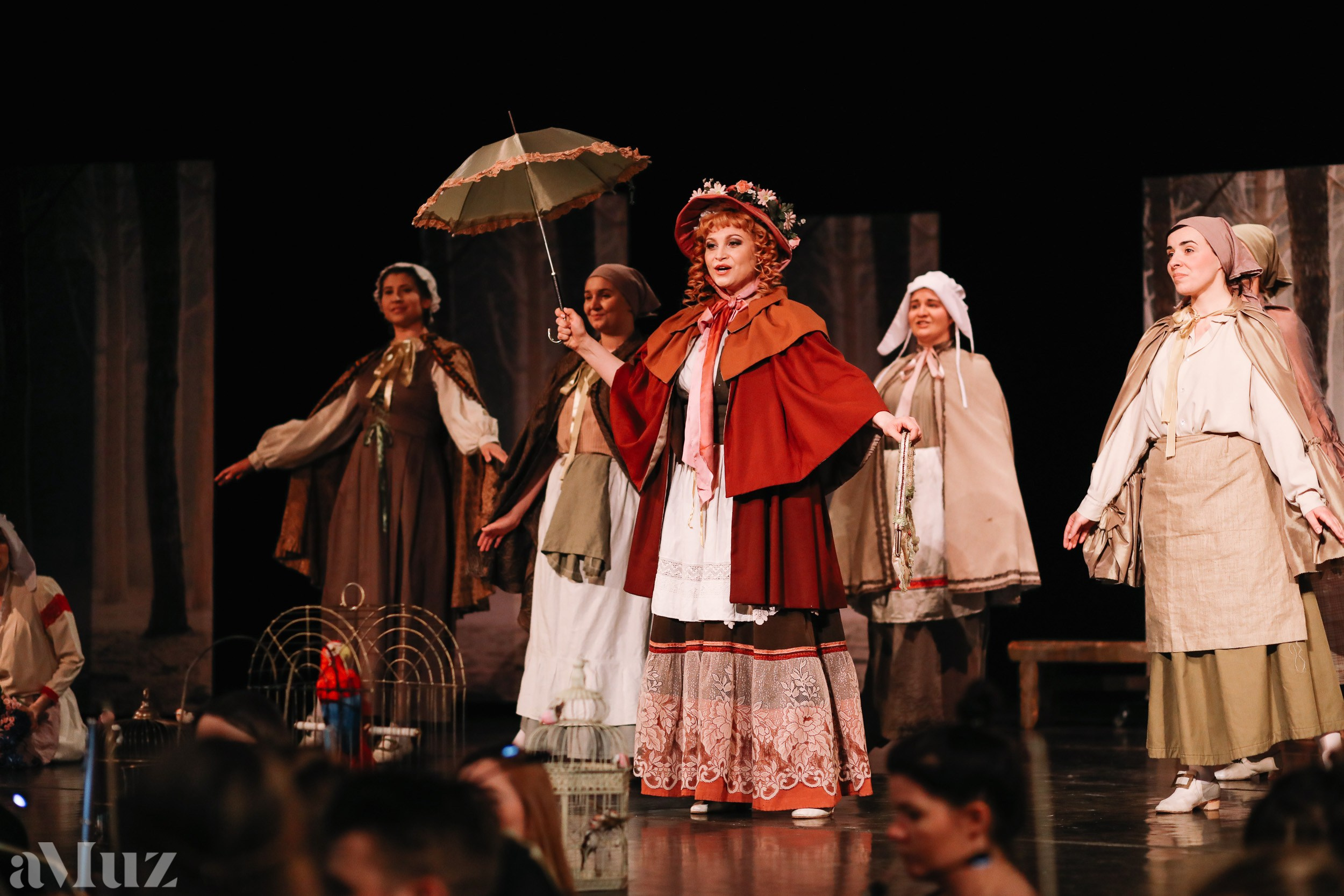 Opera Łąkowa. Fotograf Ślubny Warszawa - Sesje Biznesowe Rodzinne Eventy