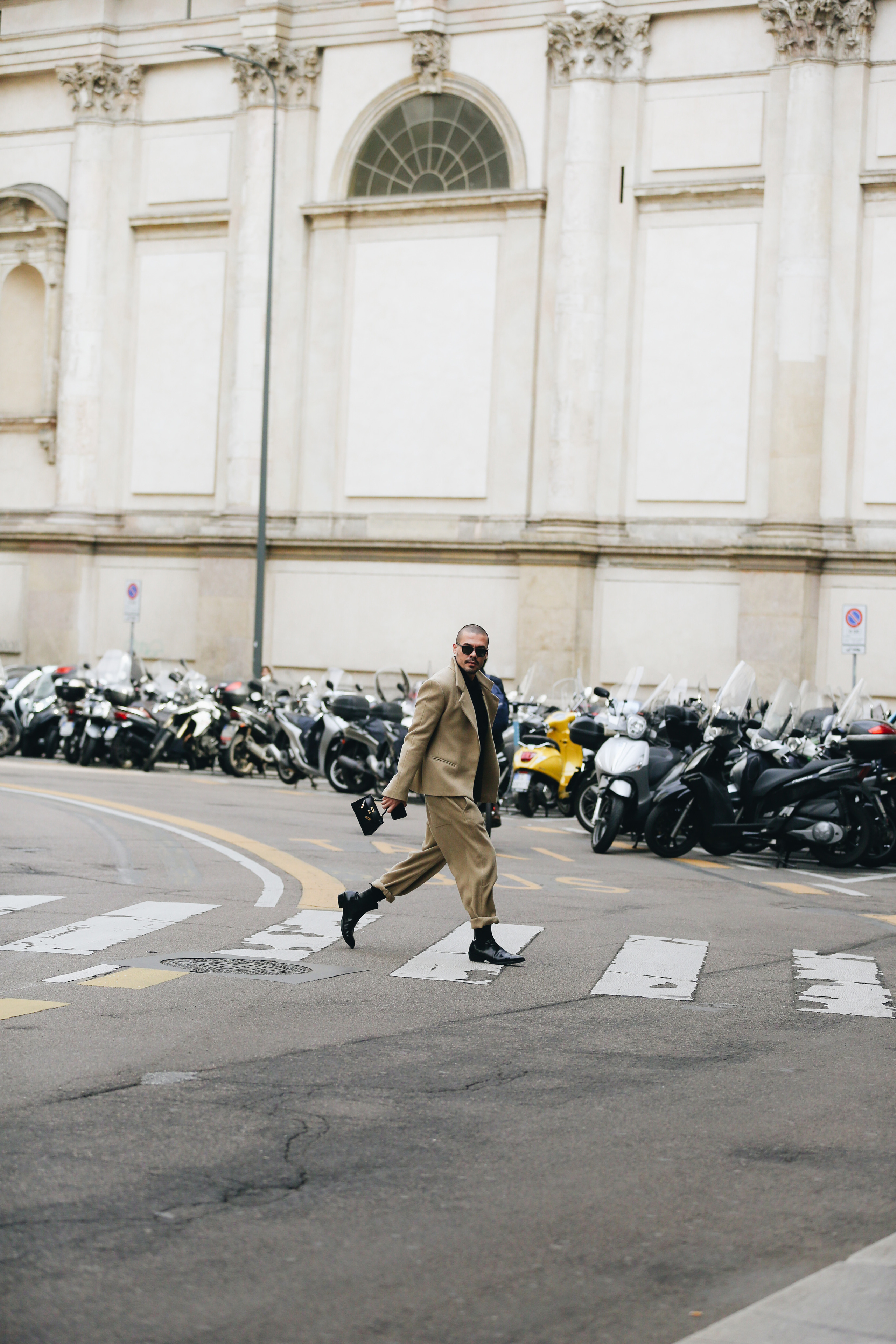 Anton in Milan. Anastasia Fedoseeva / The Street Pie — streetstyle photographer