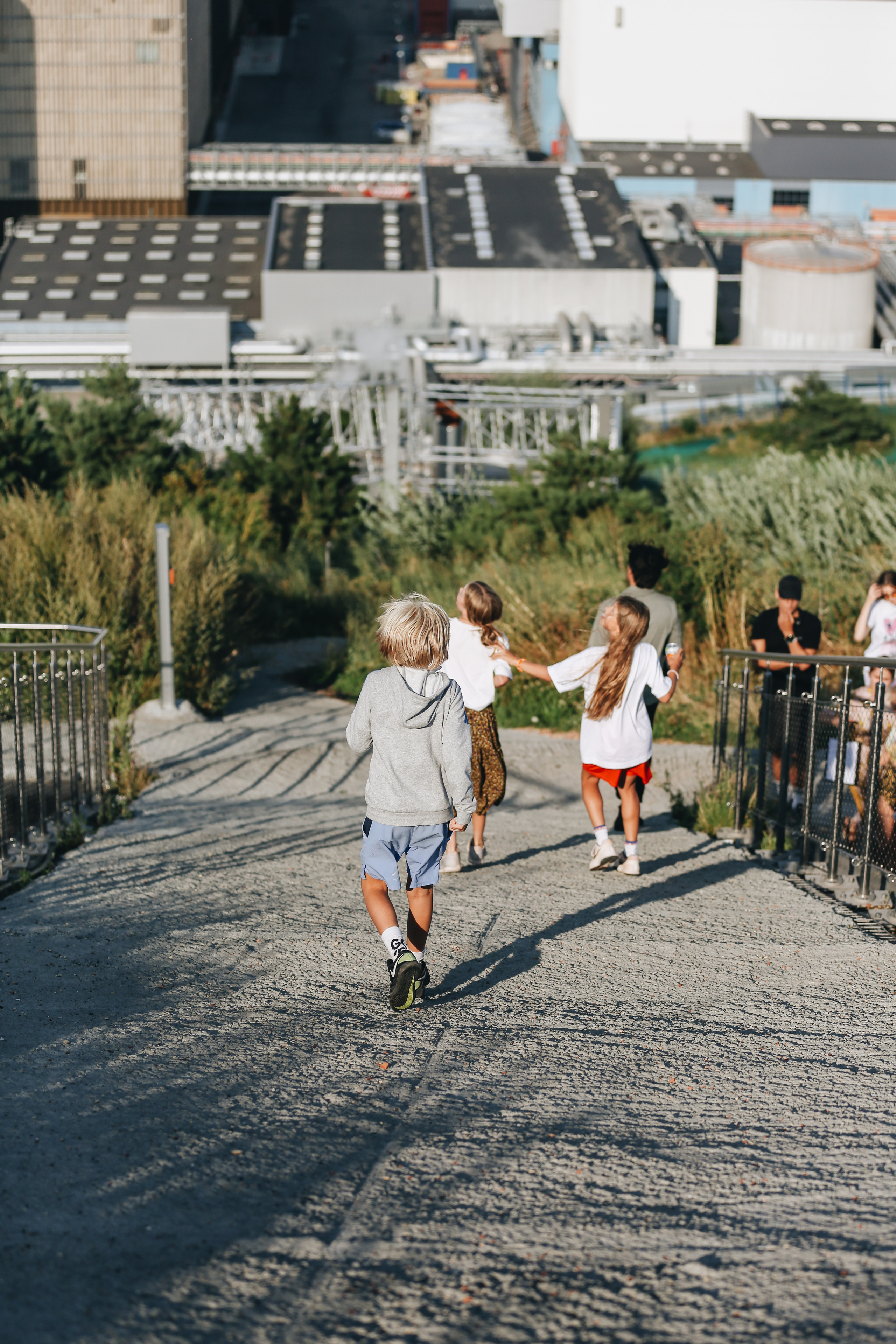 Ganni SS22 in Copenhagen. Anastasia Fedoseeva / The Street Pie — streetstyle photographer