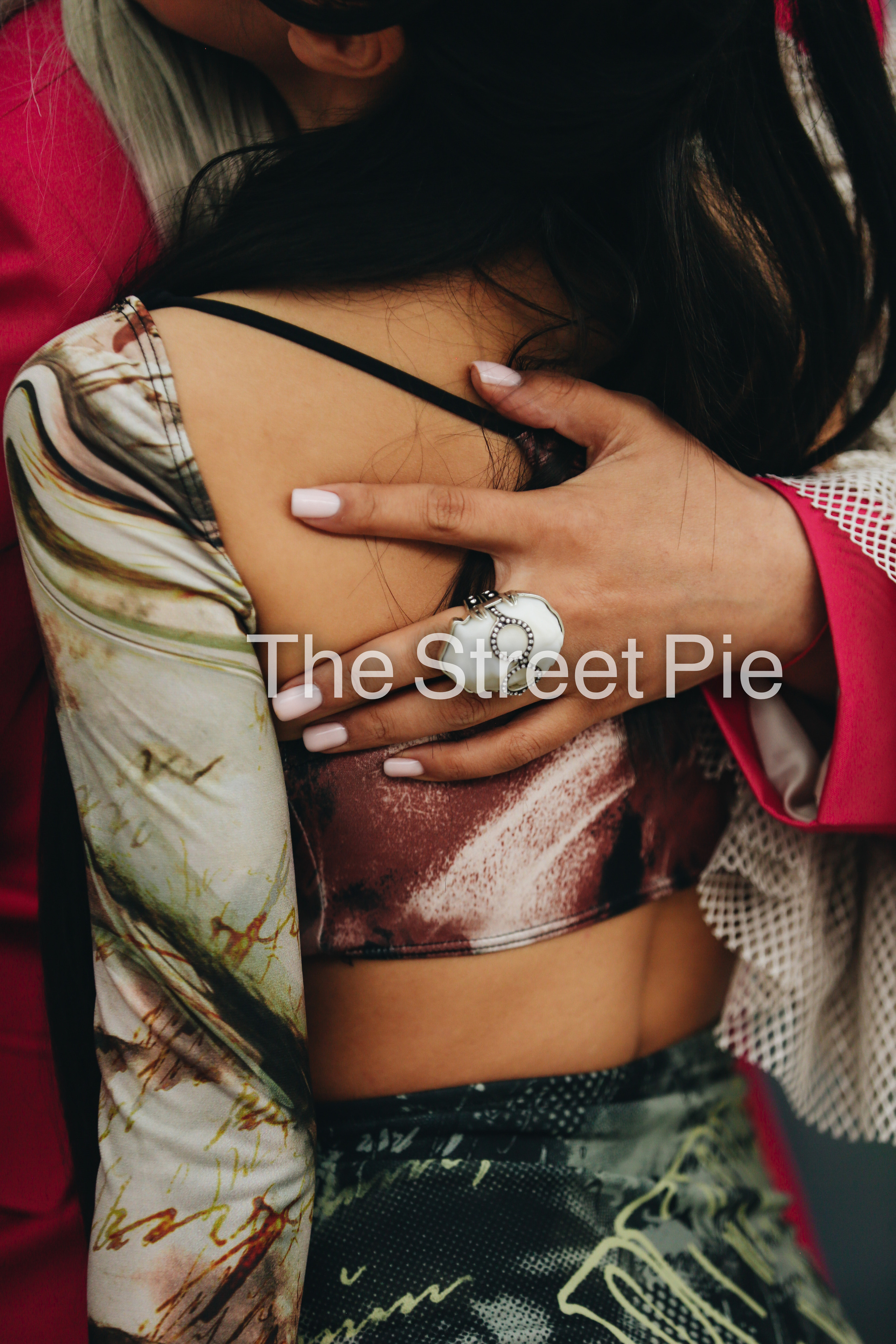 ALMATY VISA FW22. Anastasia Fedoseeva / The Street Pie — streetstyle photographer