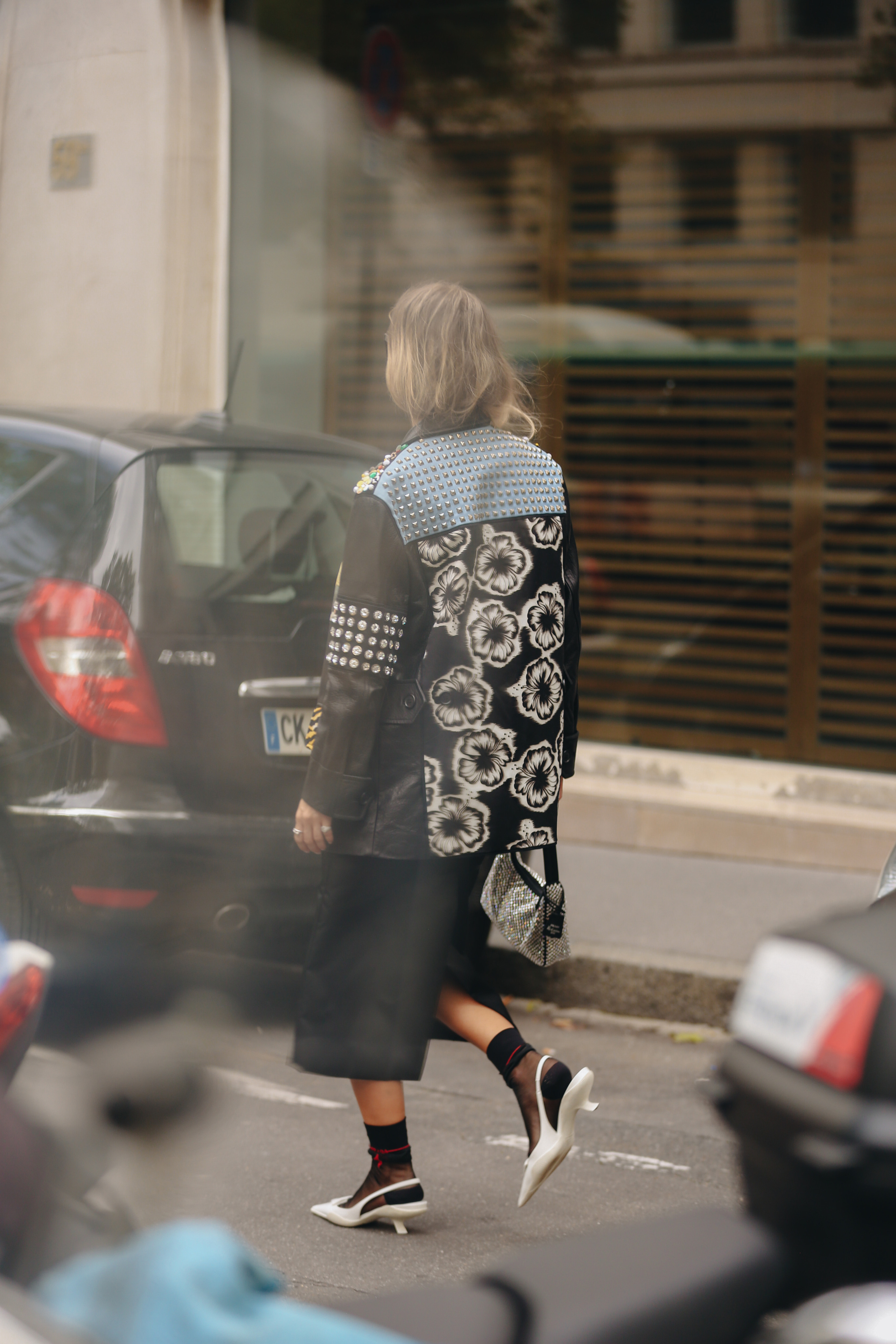 Katya Gousset in Paris. Anastasia Fedoseeva / The Street Pie — streetstyle photographer