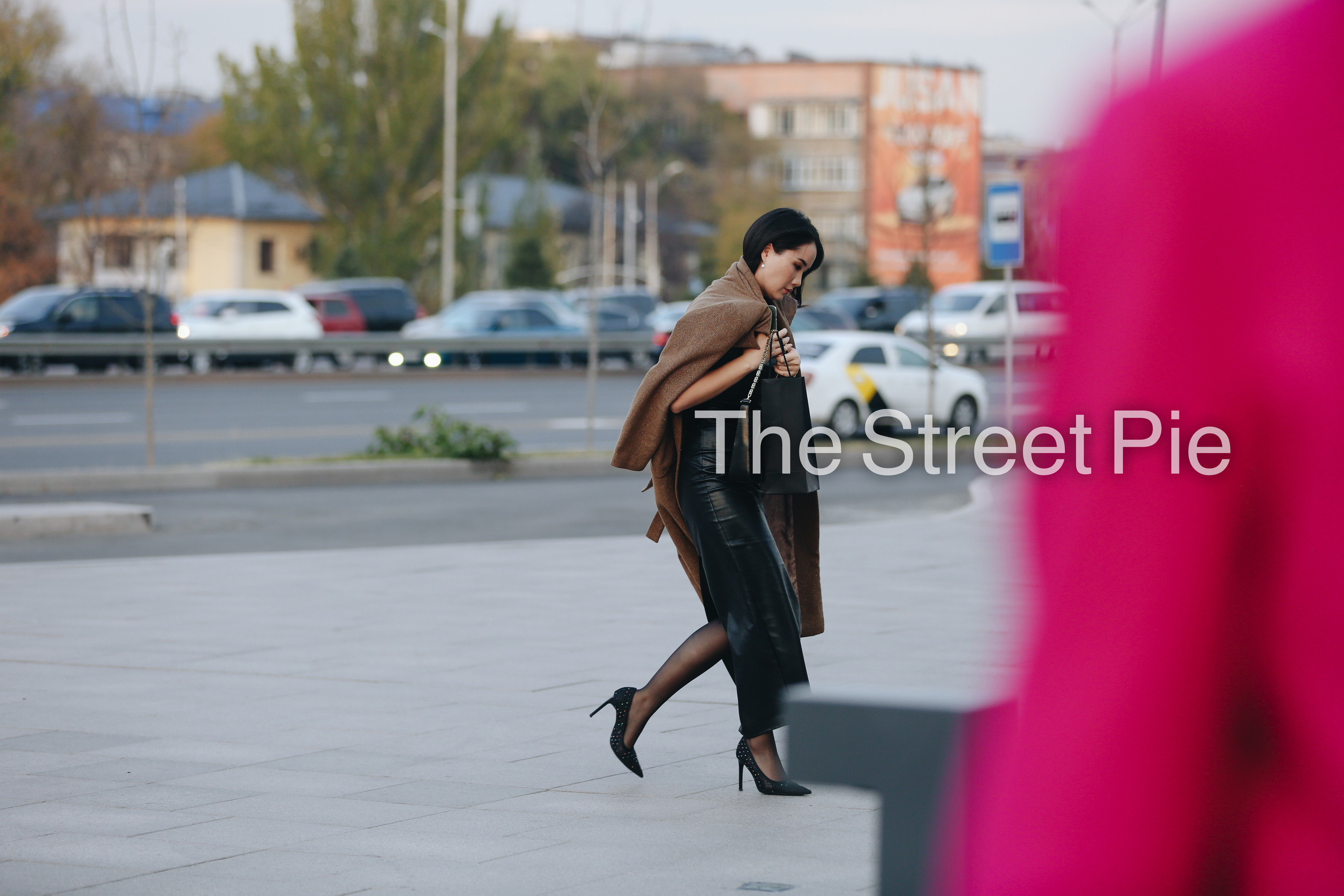 ALMATY VISA FW 6. Anastasia Fedoseeva / The Street Pie — streetstyle photographer