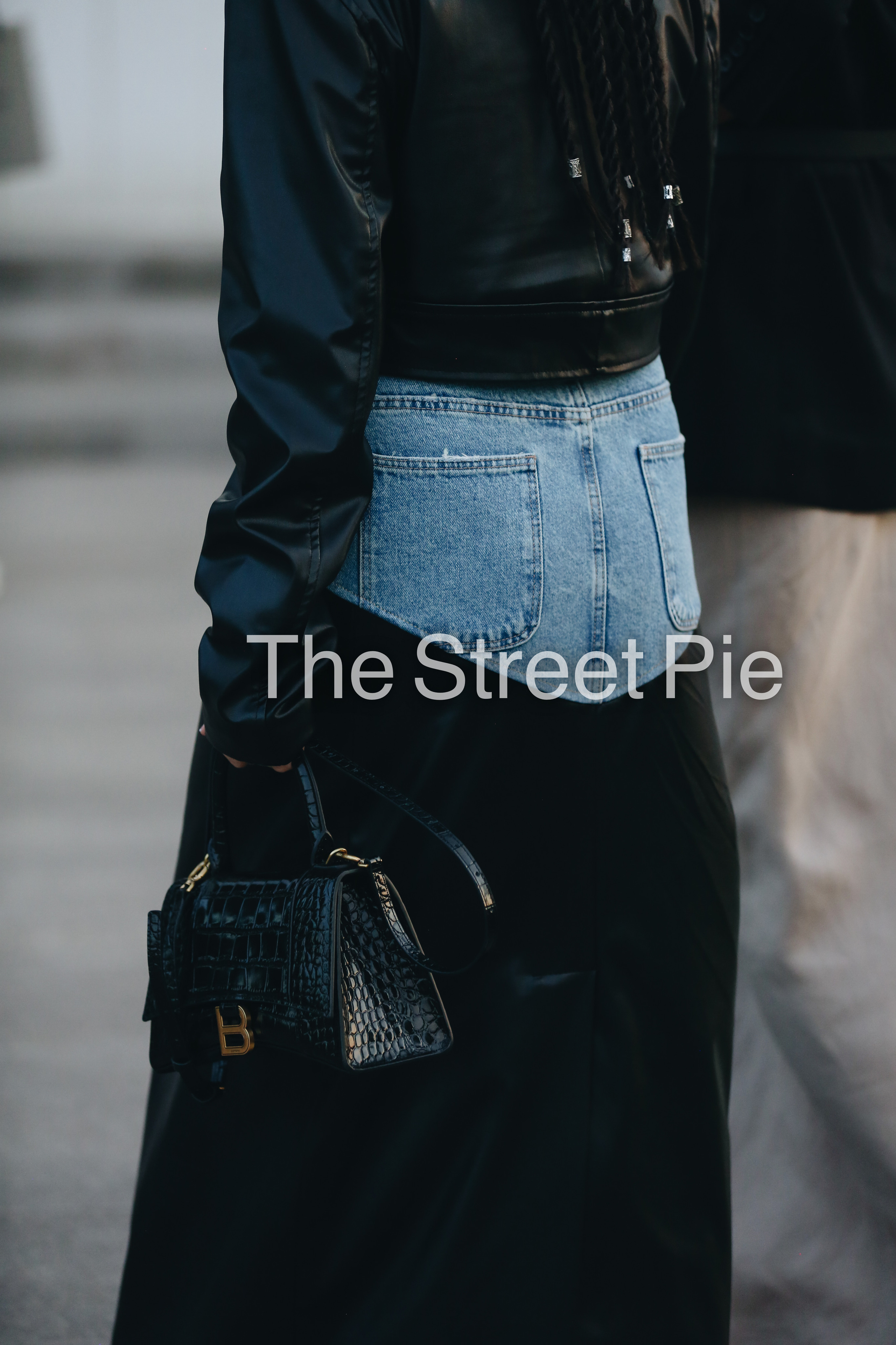 ALMATY VISA FW 6. Anastasia Fedoseeva / The Street Pie — streetstyle photographer
