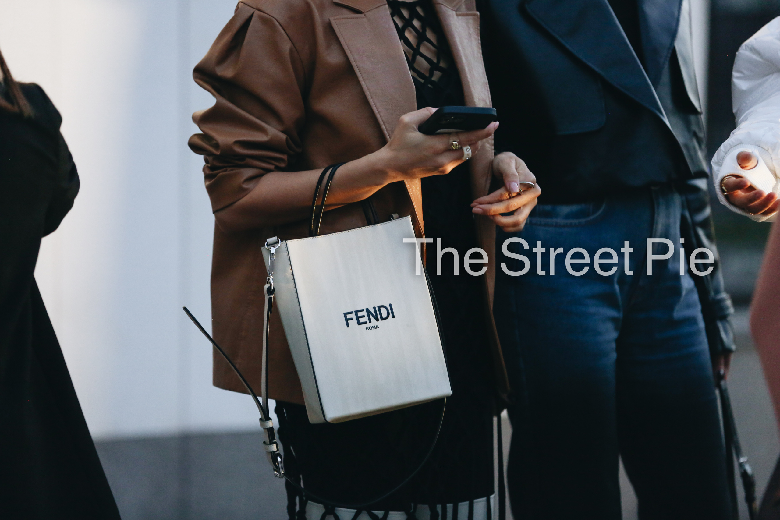 ALMATY VISA FW 6. Anastasia Fedoseeva / The Street Pie — streetstyle photographer