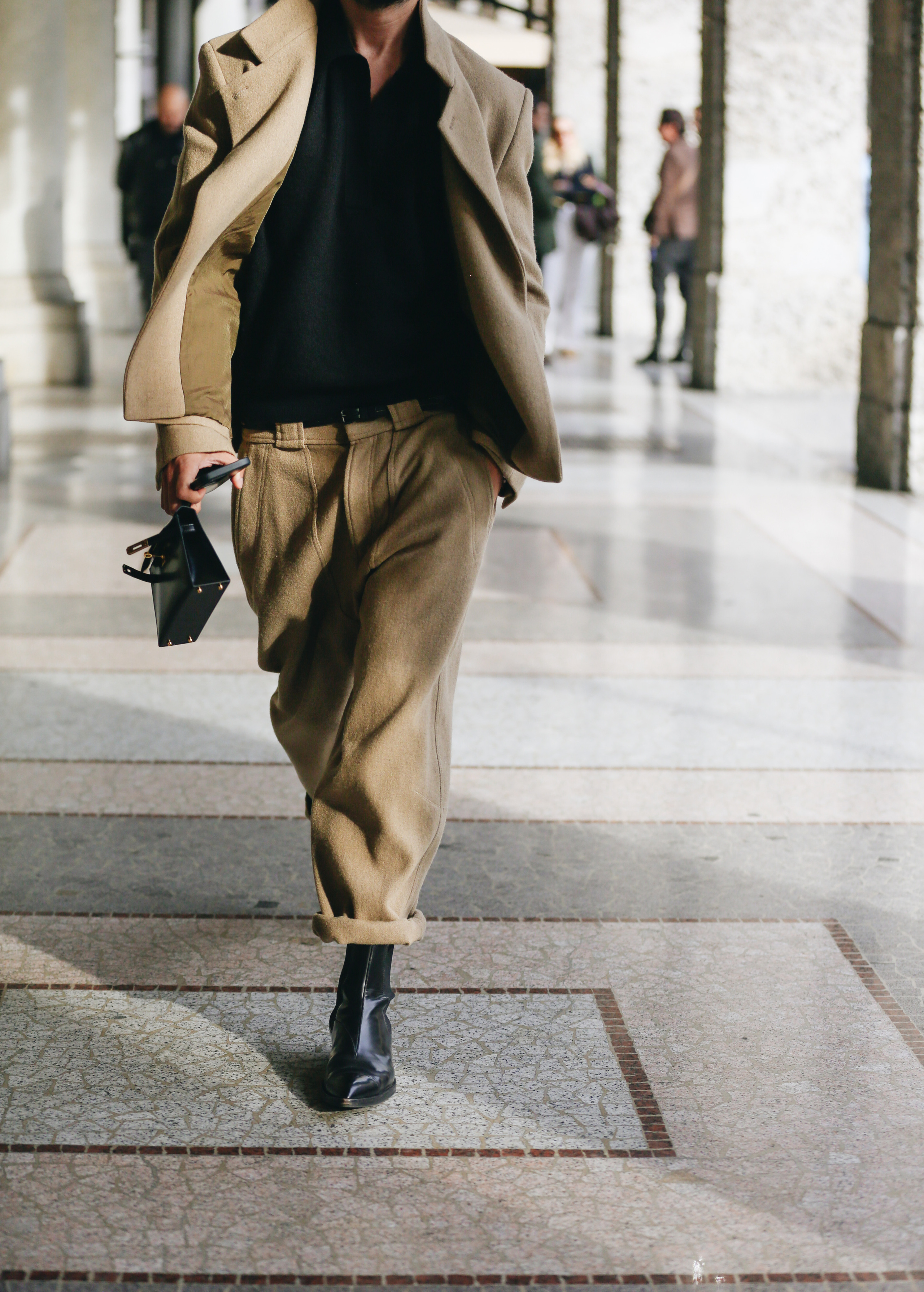 Anton in Milan. Anastasia Fedoseeva / The Street Pie — streetstyle photographer