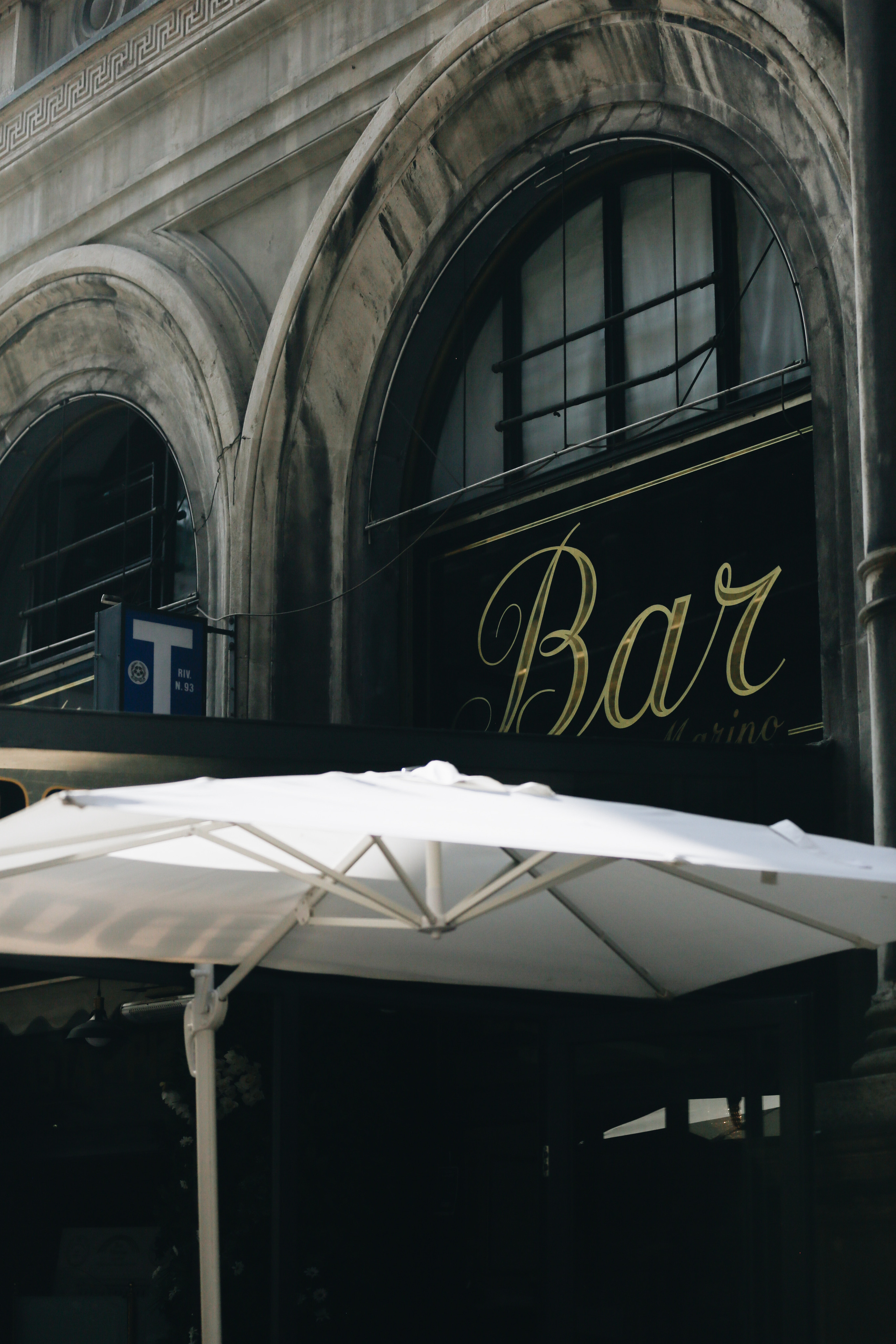 Anna in Milan. Anastasia Fedoseeva / The Street Pie — streetstyle photographer