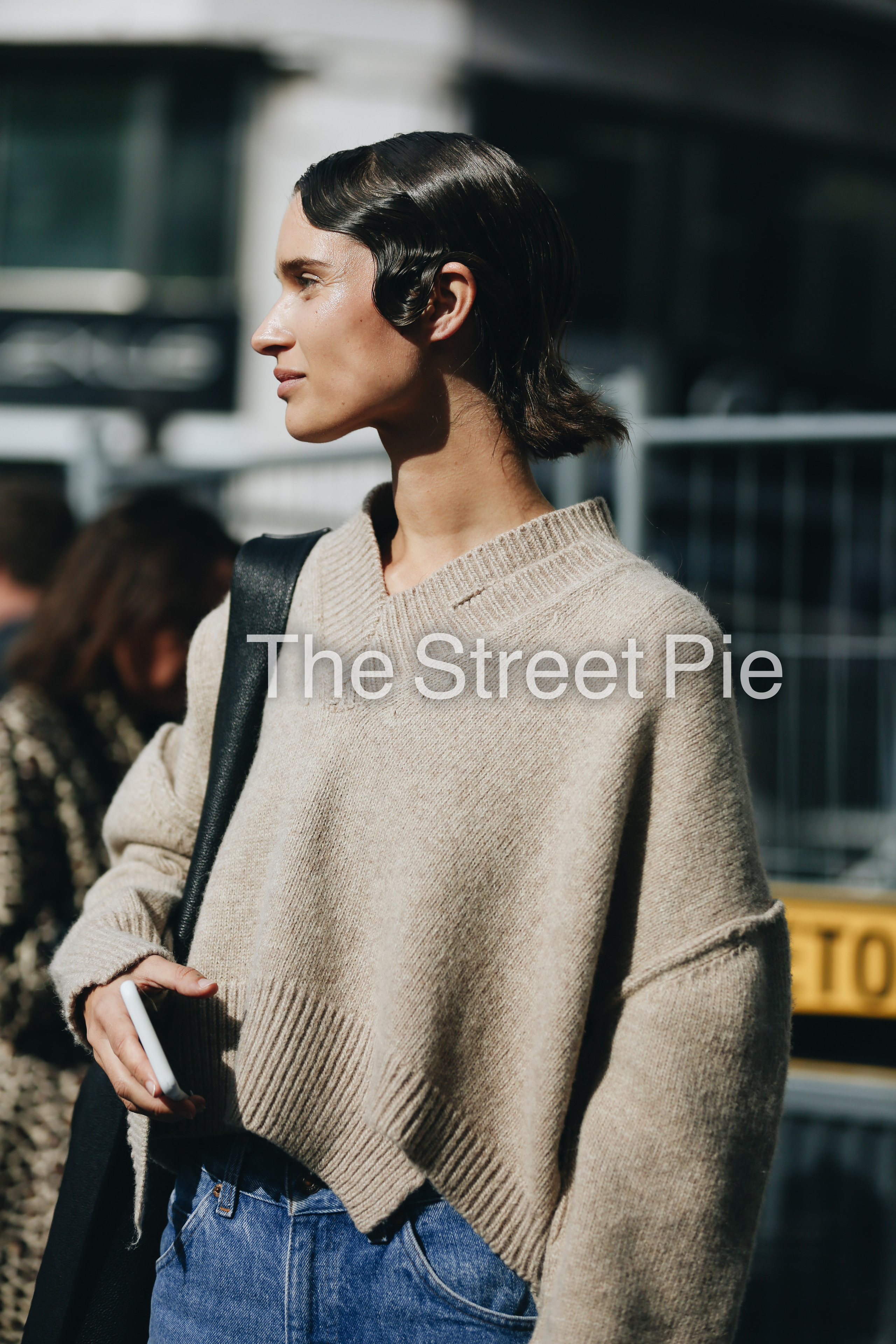 PARIS SS23. Anastasia Fedoseeva / The Street Pie — streetstyle photographer