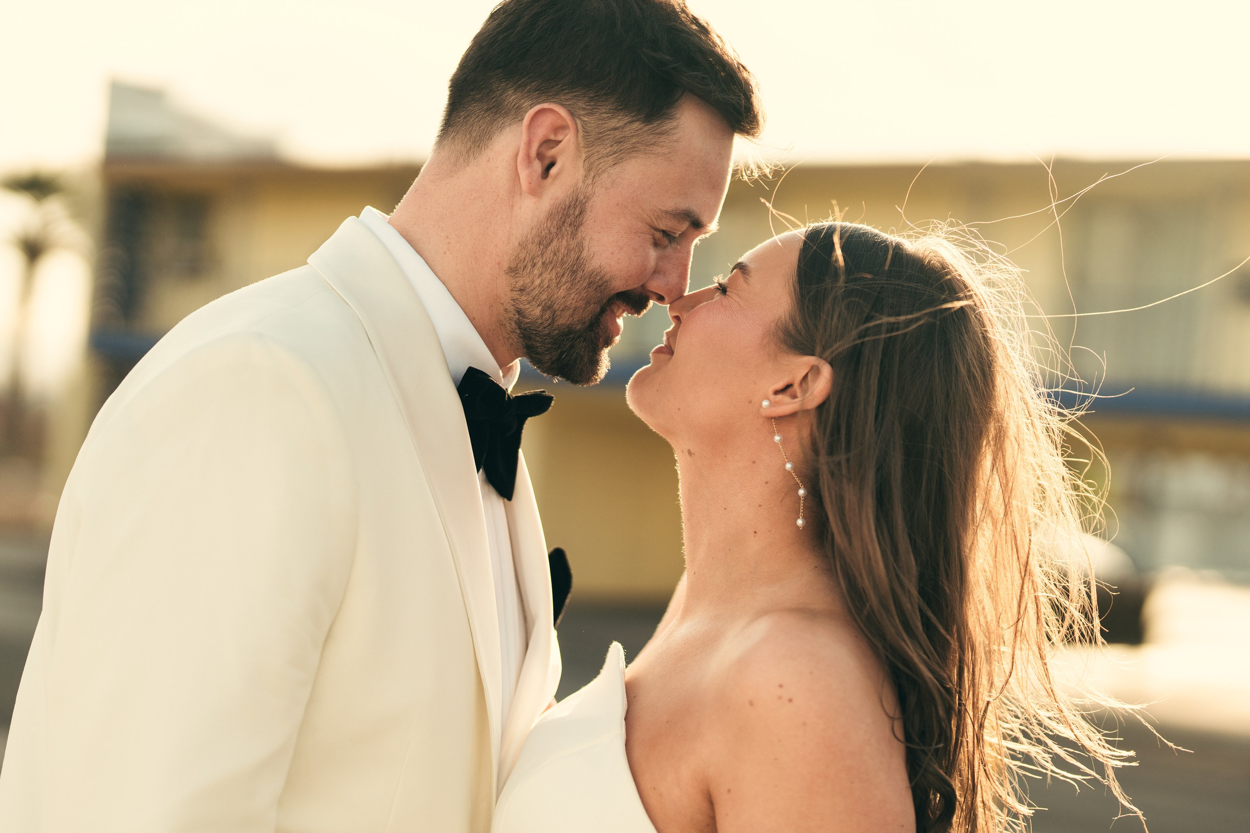 Lewis&Helana. Wedding & elopement photographer Viktoriya Kravtsov. Las Vegas