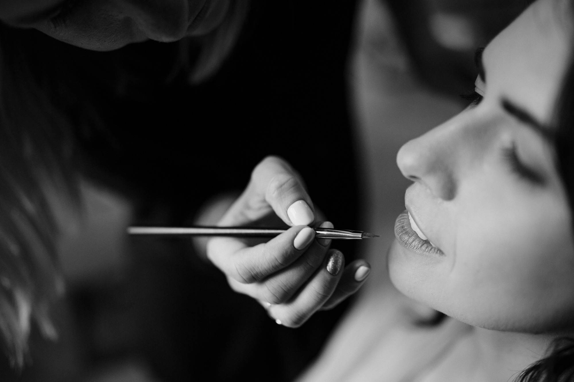 Kāzu diena Vecrīgā ar fotosesiju un īstiem draugiem