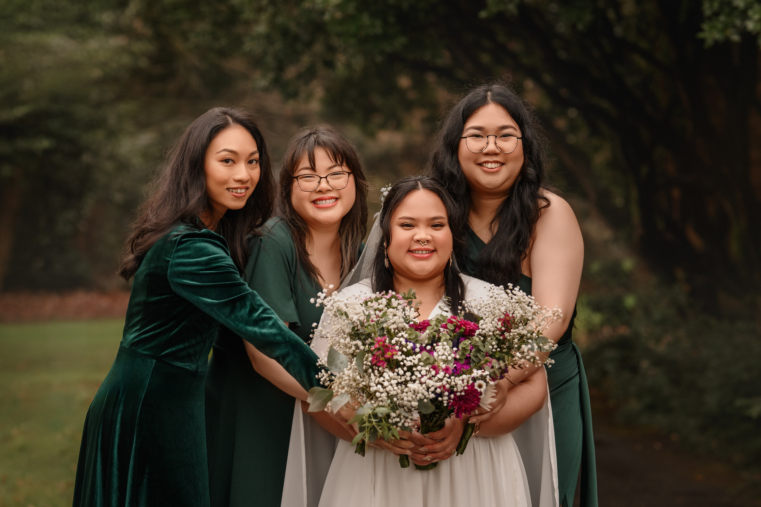 Andrew & Nicole. Wedding & portrait photography in the Seattle Area. Helen Michelle photographer