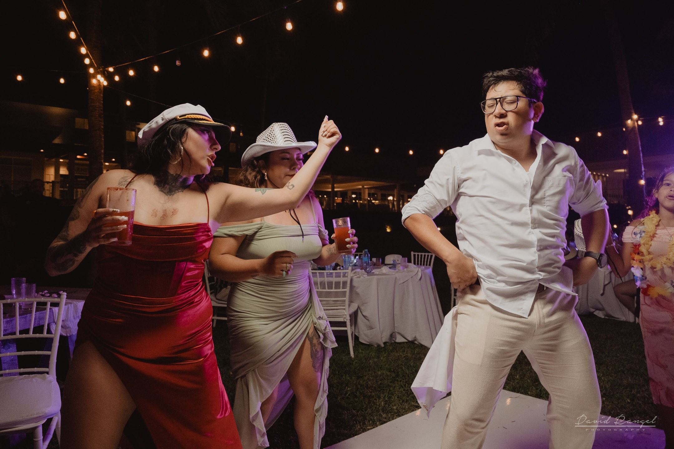 Destination Wedding in the Riviera Maya. Destination wedding photographer based in Cancun and Riviera Maya with service worldwide