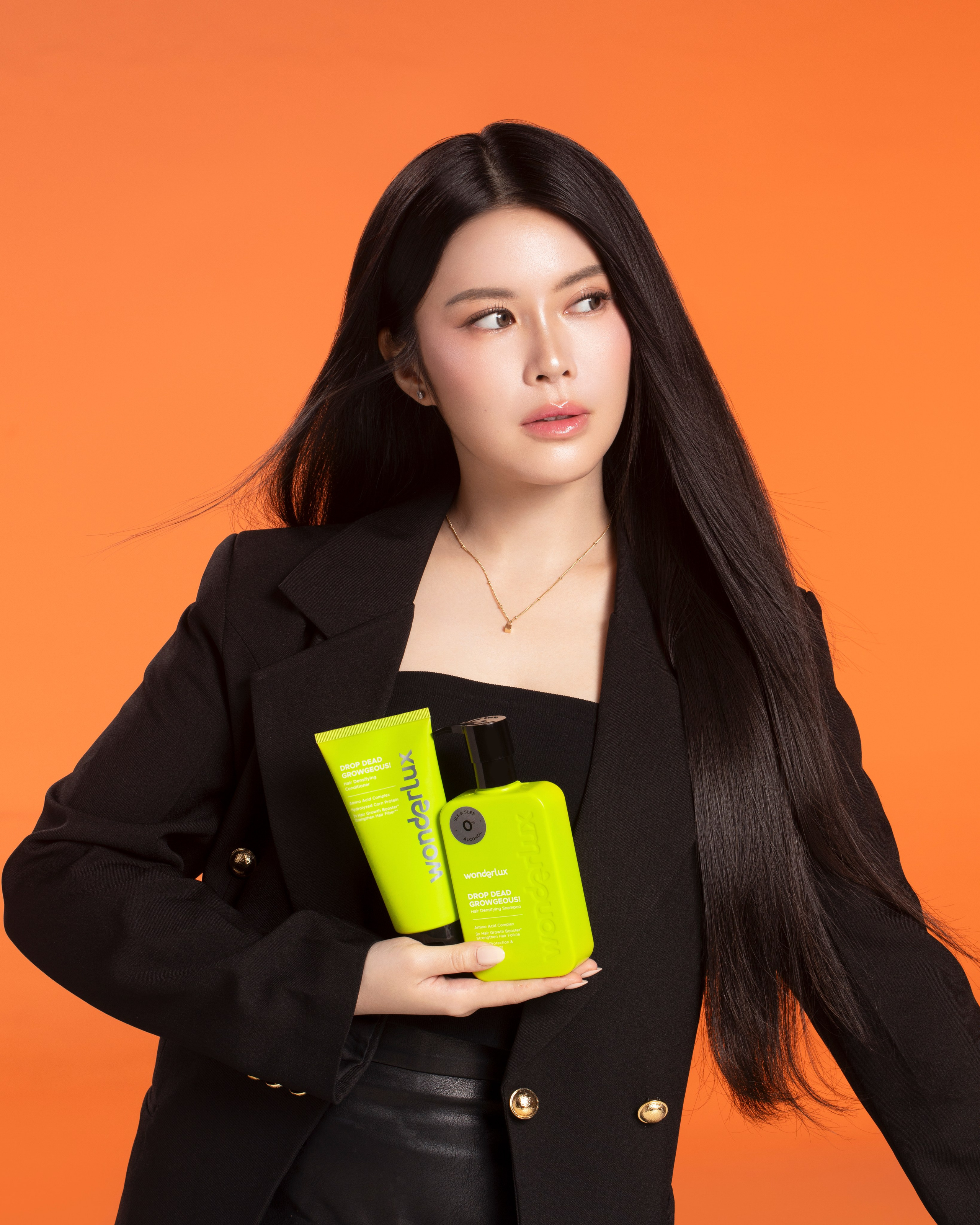 For Wonderlux. Production: @met_studio | Retouch @retouch.jngmariia