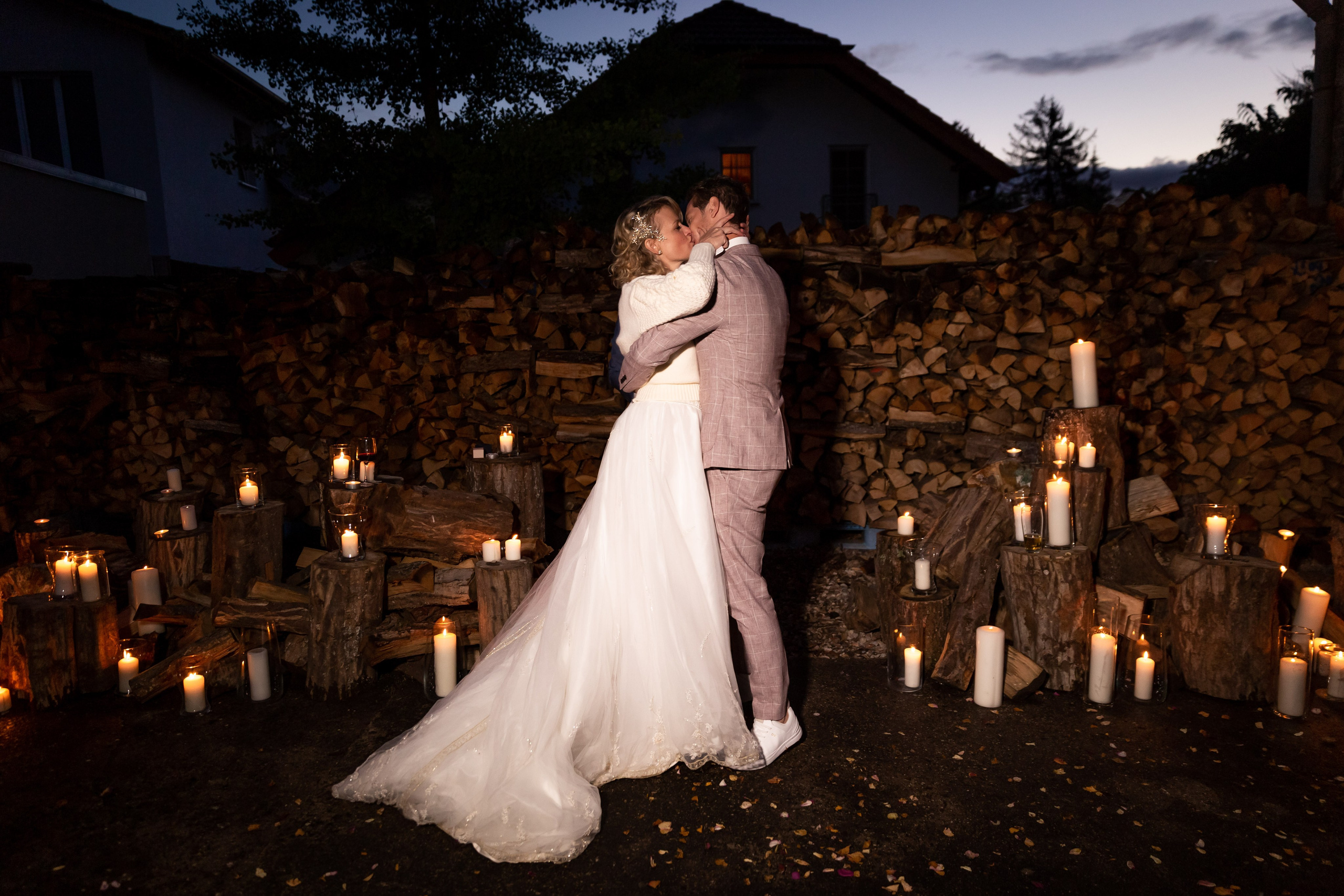 Wedding photographer Nürnberg – romantic couple portraits at Kaiserburg