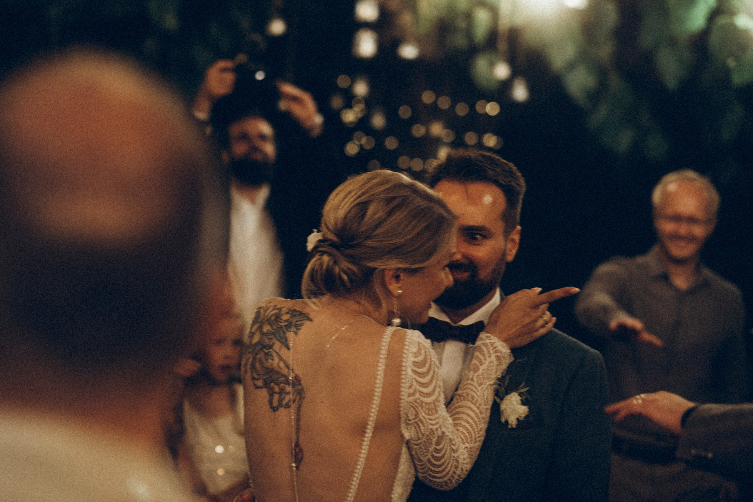 Nadezhda & Dmitry. Masia Mas Coll. Paola wedding photographer / videographer in Barcelona