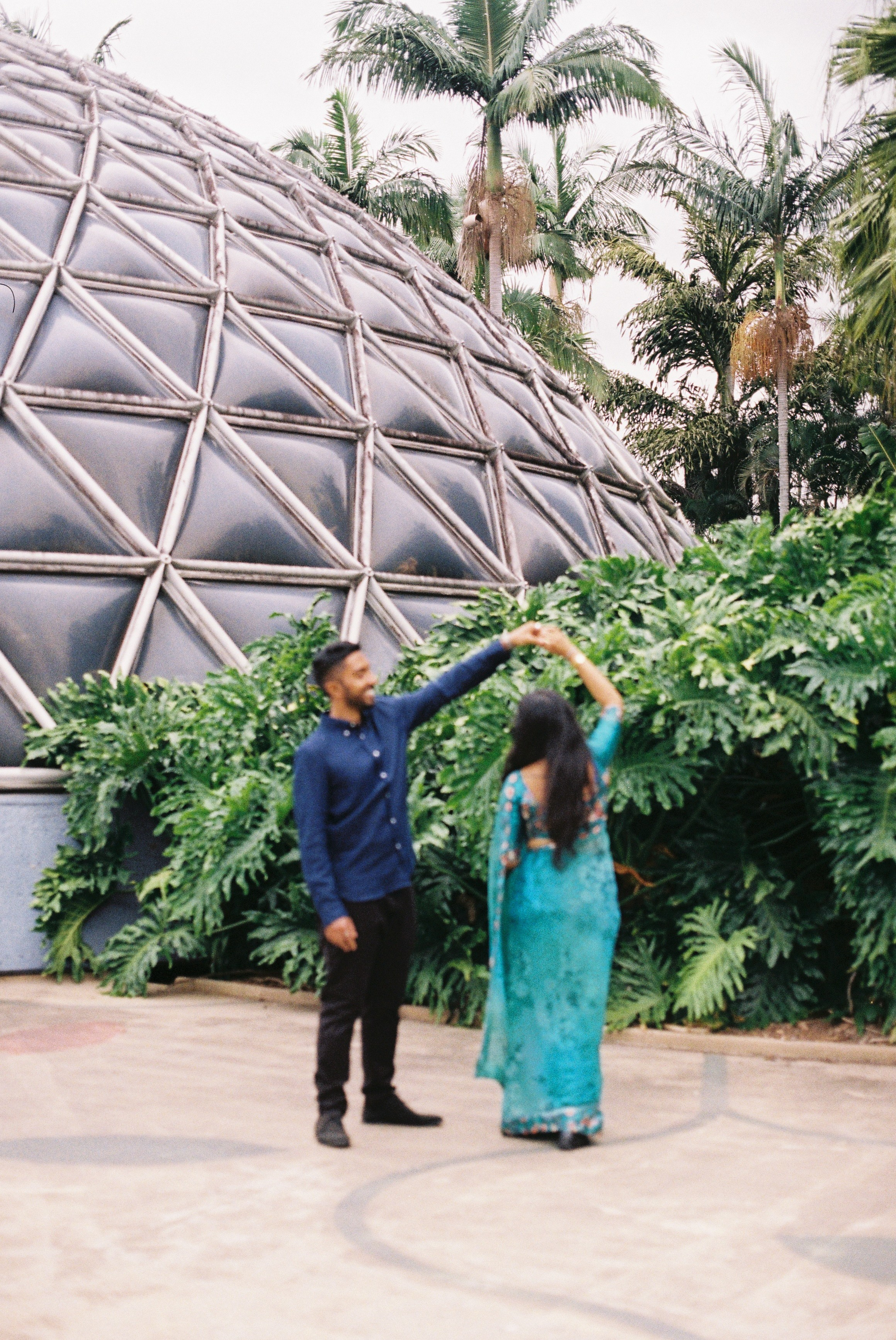 Sanu&Sugz. Film photographer