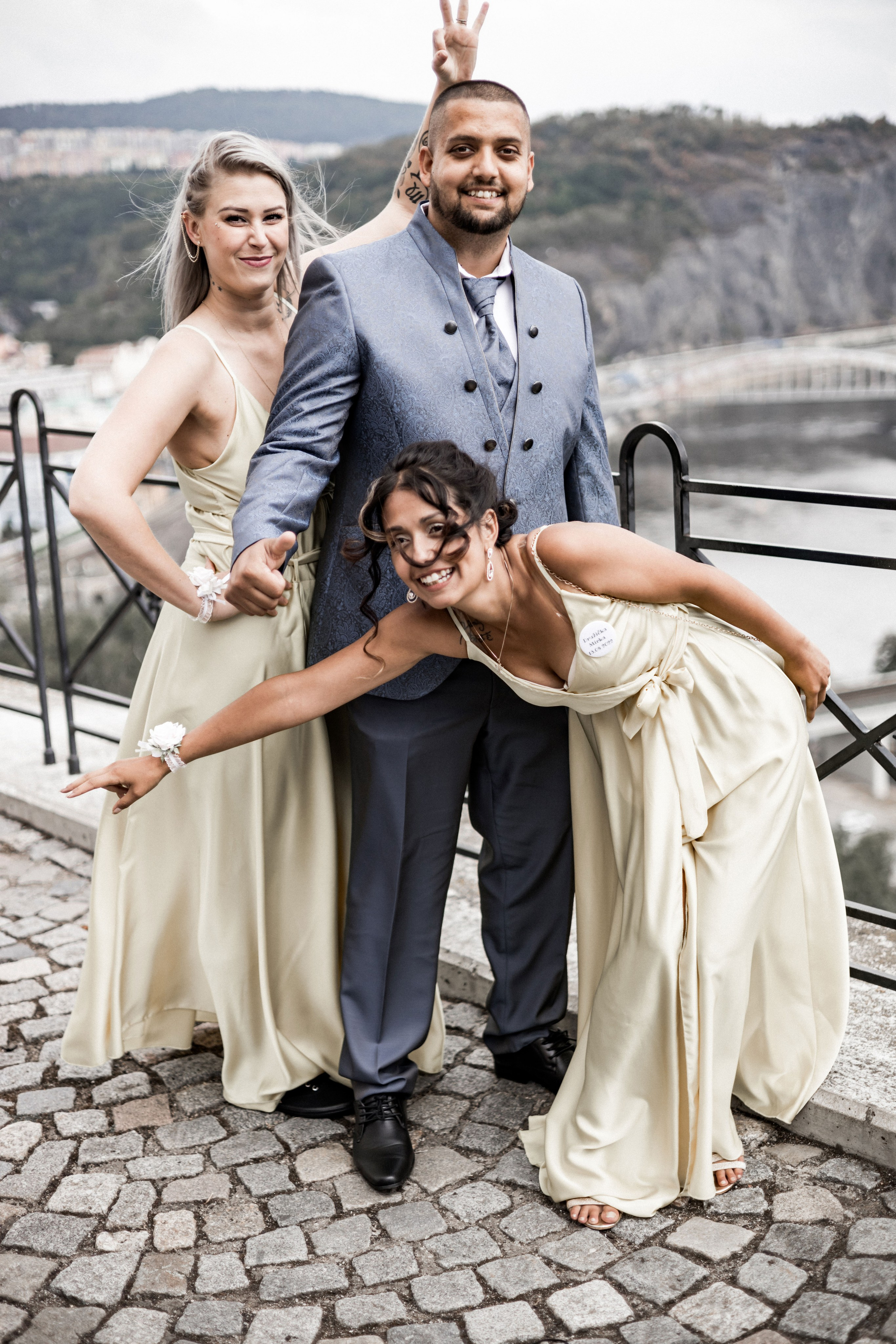 Barbora & David. Svatební fotograf a kameraman v Česku a po celé Evropě — Teplice, Ústí nad Labem, Praha, Drážďany