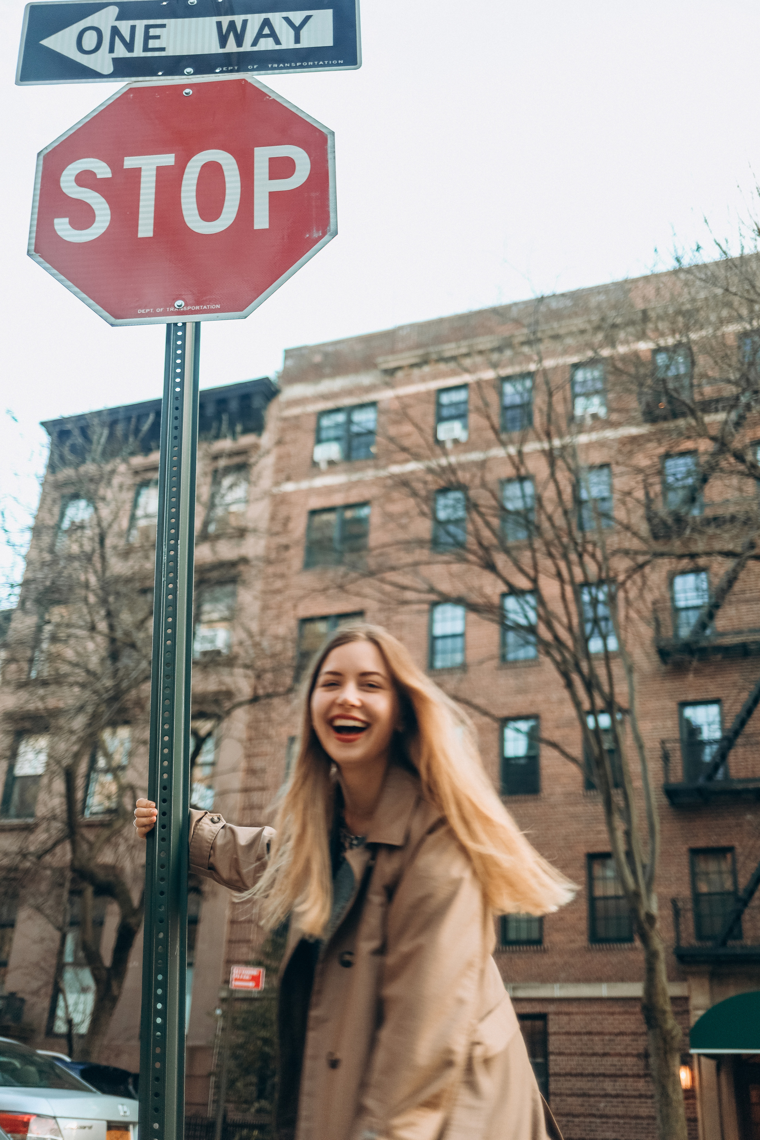 Anna | Sunset in Brooklyn Heights. Sasha Amelie — Lifestyle Photographer NYC