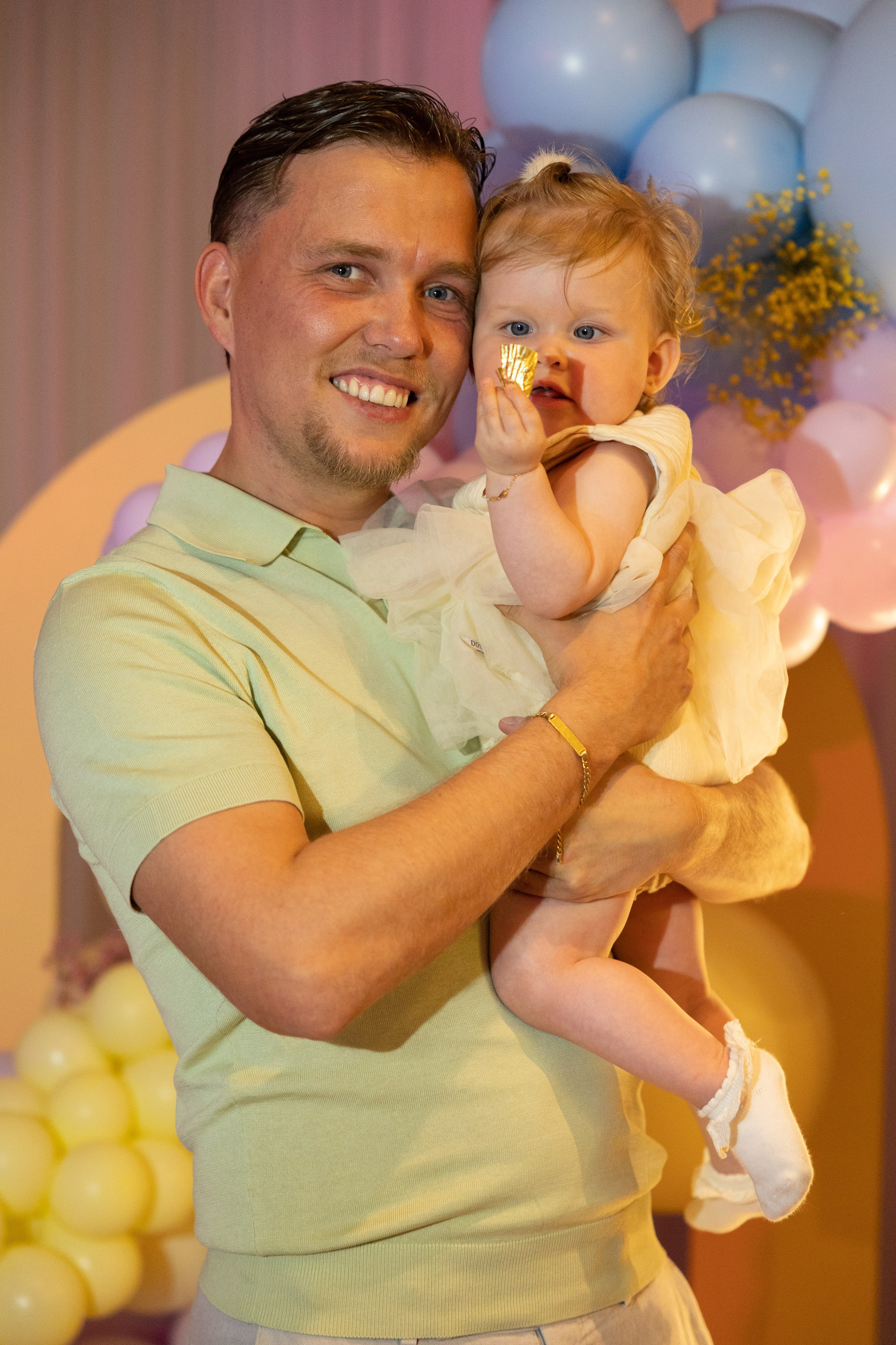 1 st Birthday. Portrait and Family Photographer in Netherlands