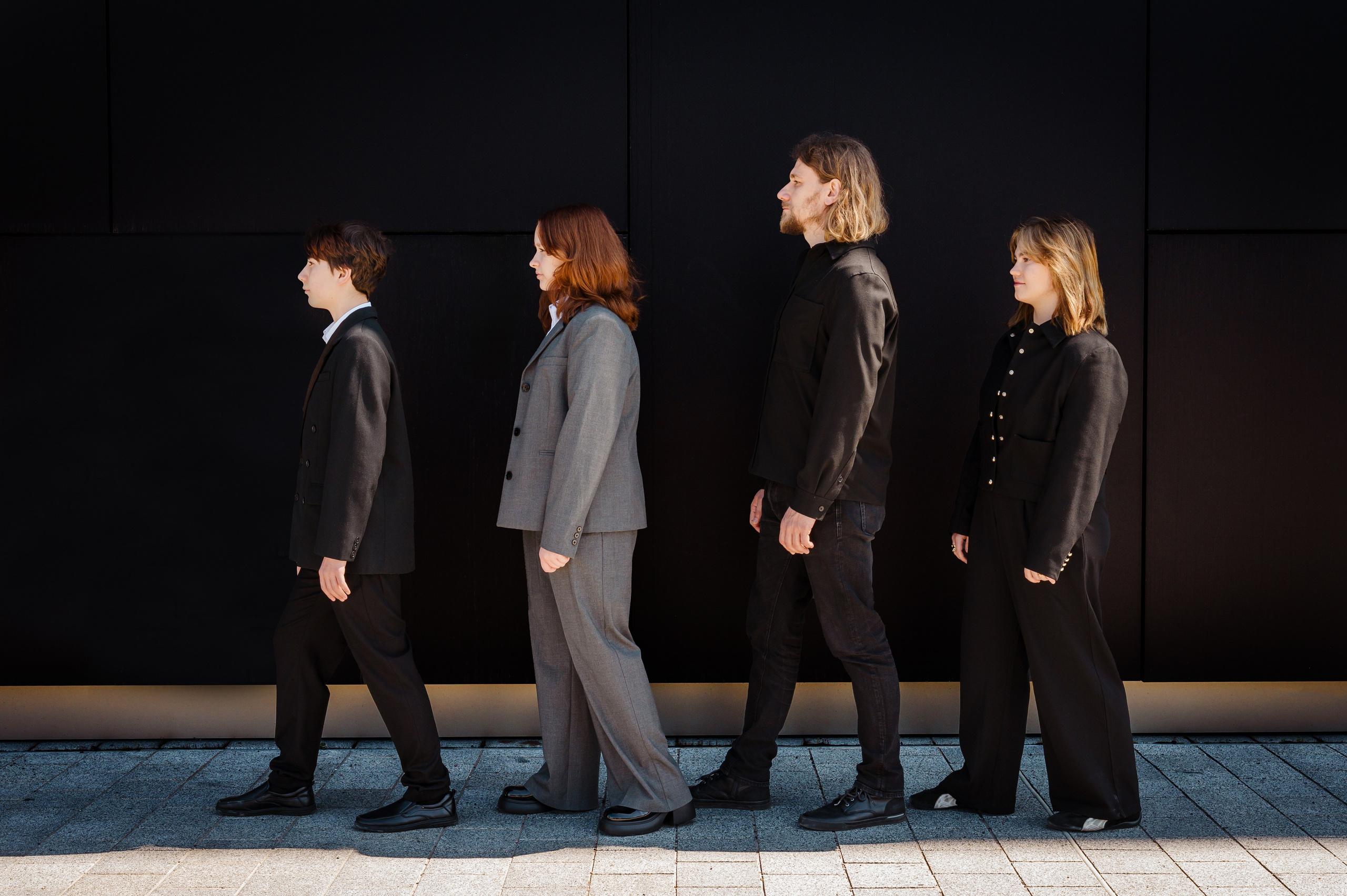 „Ettevaatust, teismelised!“ plakati loomine. Jelizaveta Gross - reportaaži- ja portreefotograaf Narvas