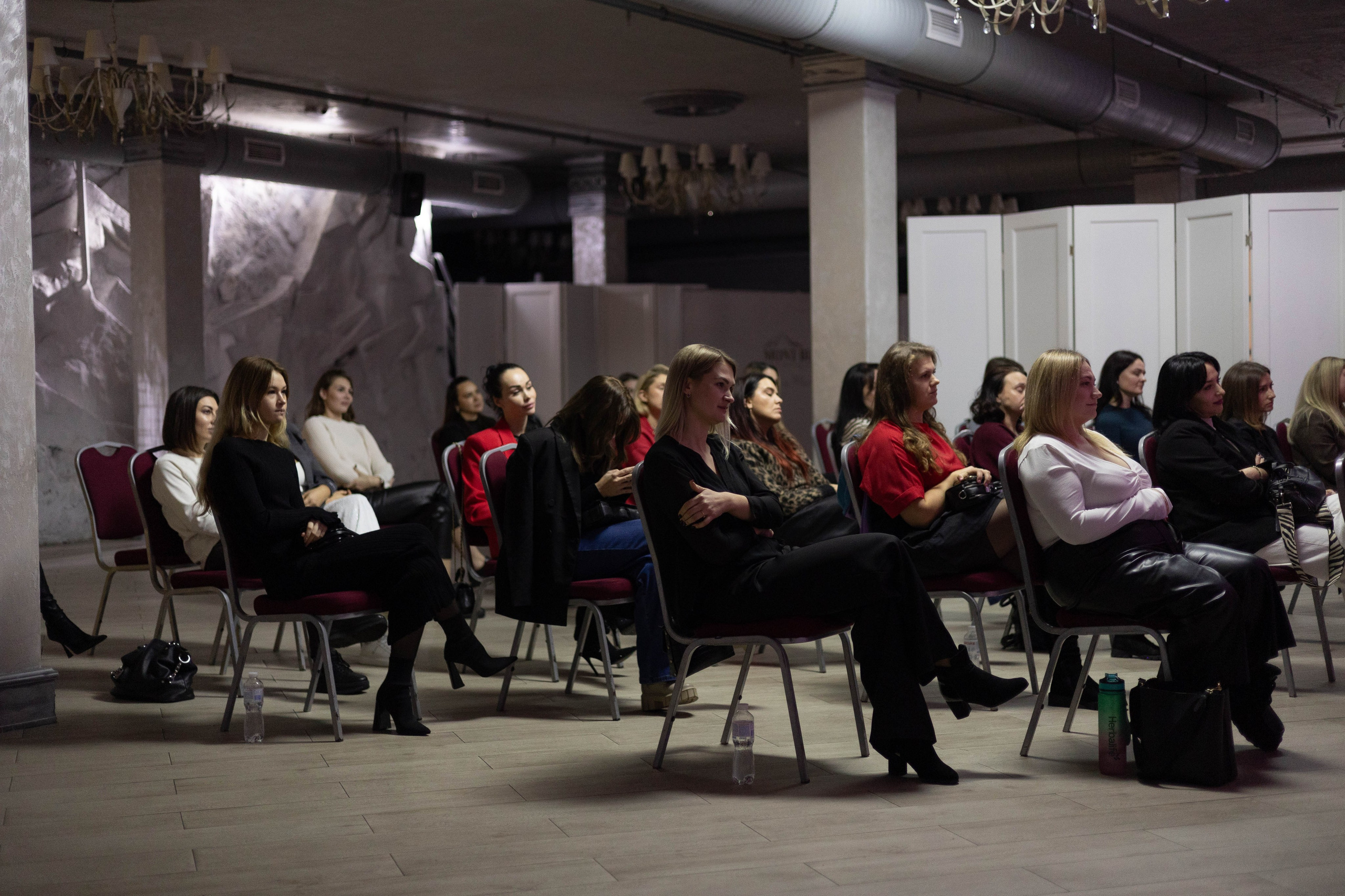 AstroBrut Conference. Wedding and family photographer