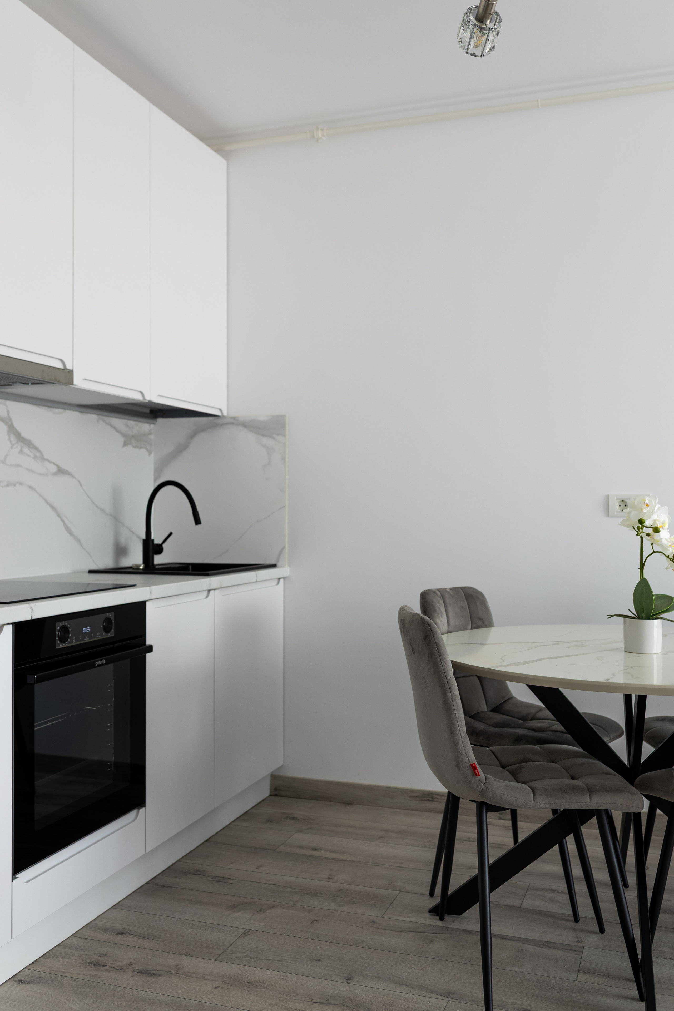 INTERIOR - REALESTATE. Samuel Ciobanu