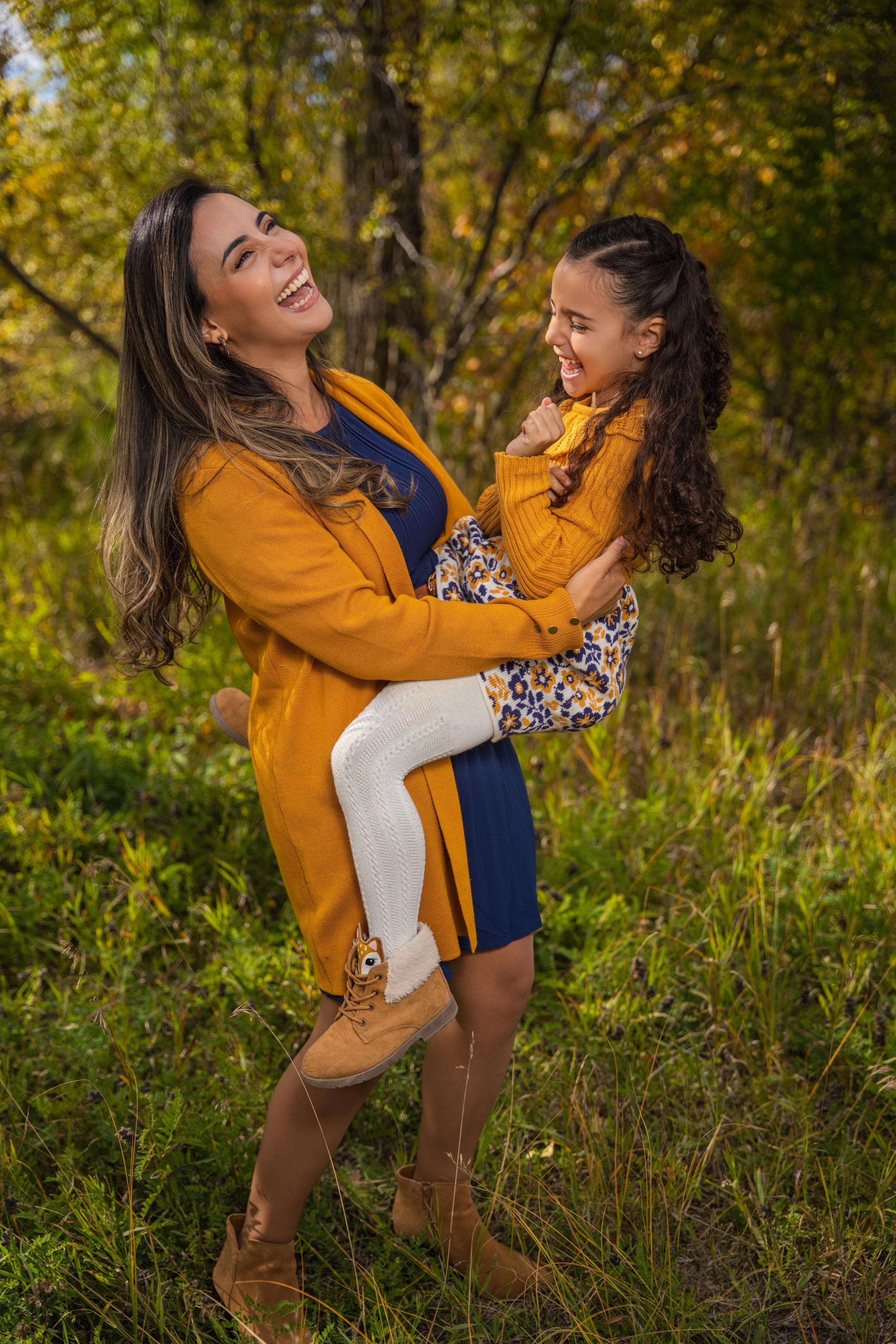 Marcia’s Family. Carlos Lima Photography — Photographer in Calgary