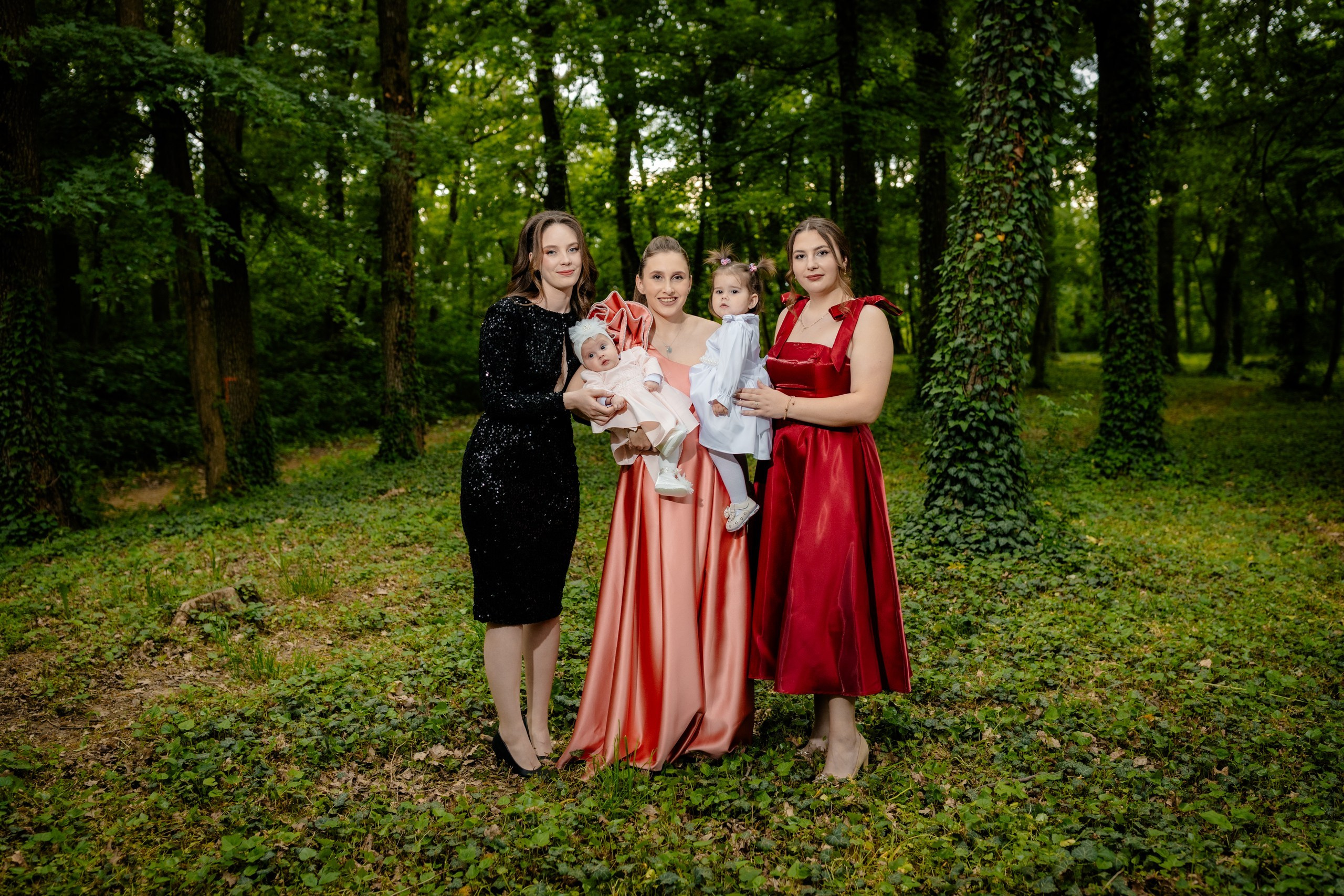 fotograf botez Miruna Parascheva, fotografie botez Botoșani, fotograf Alin Chirilă, amintiri botez, fotografii botez, botez Miruna Parascheva, fotograf copii, fotografie botez în Botoșani-alt="botez Miruna Parascheva, fotografie botez Alin Chirilă, amintiri botez, fotografii emoționante botez Botoșani"-- fotografii-botez-bebelus- amintiri-botez-micuț- moment-sfânt-crestinare- fotografie-emotionanta-botez- detalii-botez-bebelusi- parinti-fericiti-la-botez- fotograf-botez-profesionist- botez-in-biserica-ortodoxa- micuț-botezat-cu-emoție- zâmbete-și-lacrimi-la-botez- bebeluș-la-cristelniță- decor-botez-colorat- botez-cu-dragoste-și-credință- emotie-pura-la-botez- fotograf-botez-botosani- botez-iasi-suceava-fotograf- amintiri-nepretuite-botez