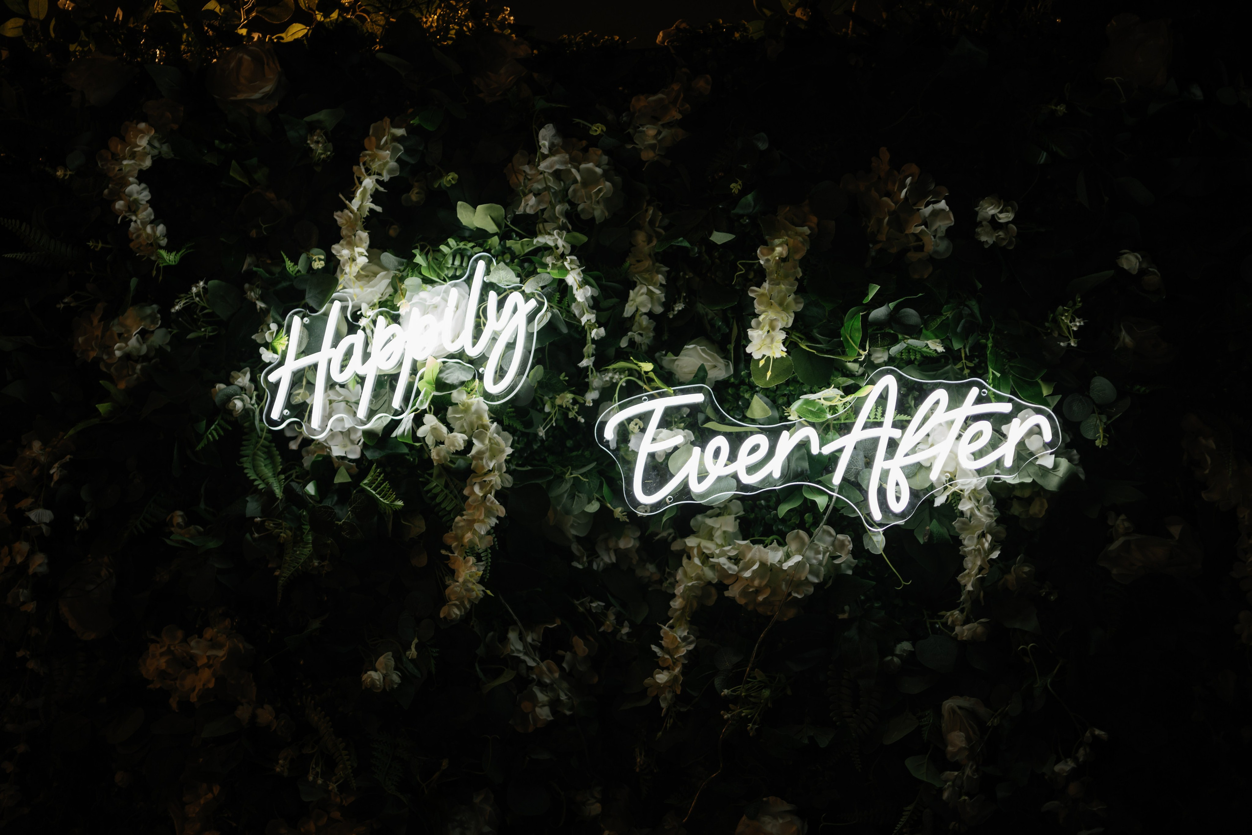 Wedding at the Hollywood Sign Venue, Los Angeles, California. Wedding Photography & Videography Team in California, Los Angeles, San Francisco, San Diego and Travel