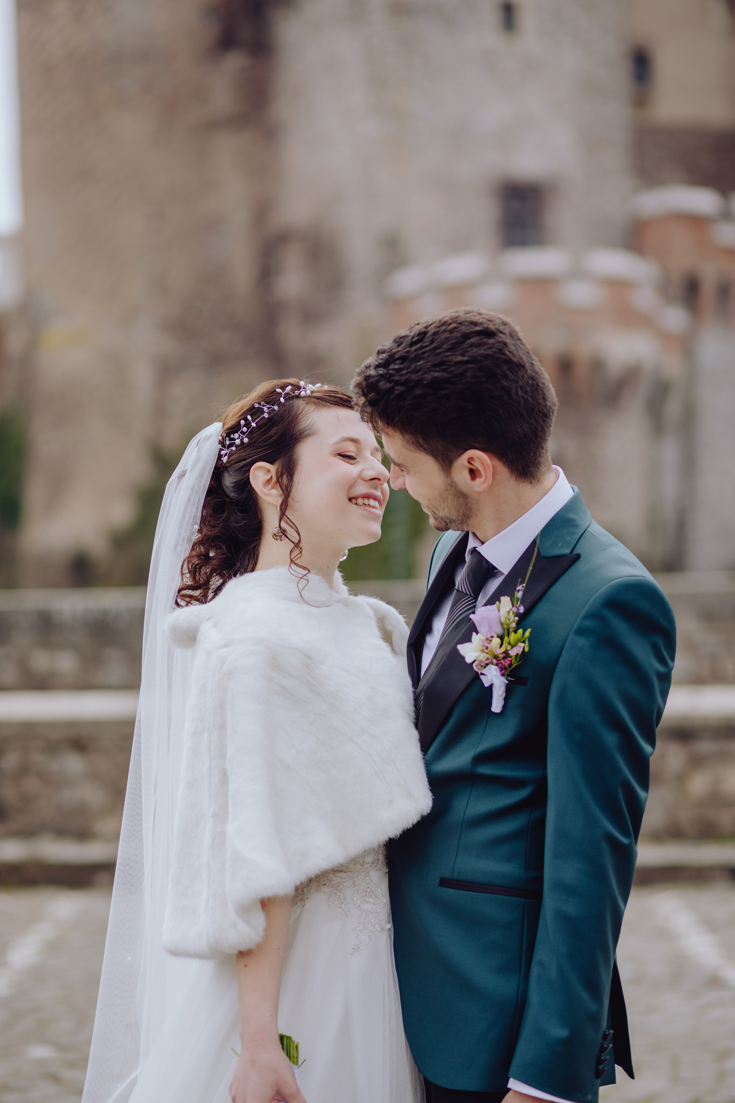 Andrei & Roxana. Wedding & couple photographer from Romania Rut Vetan