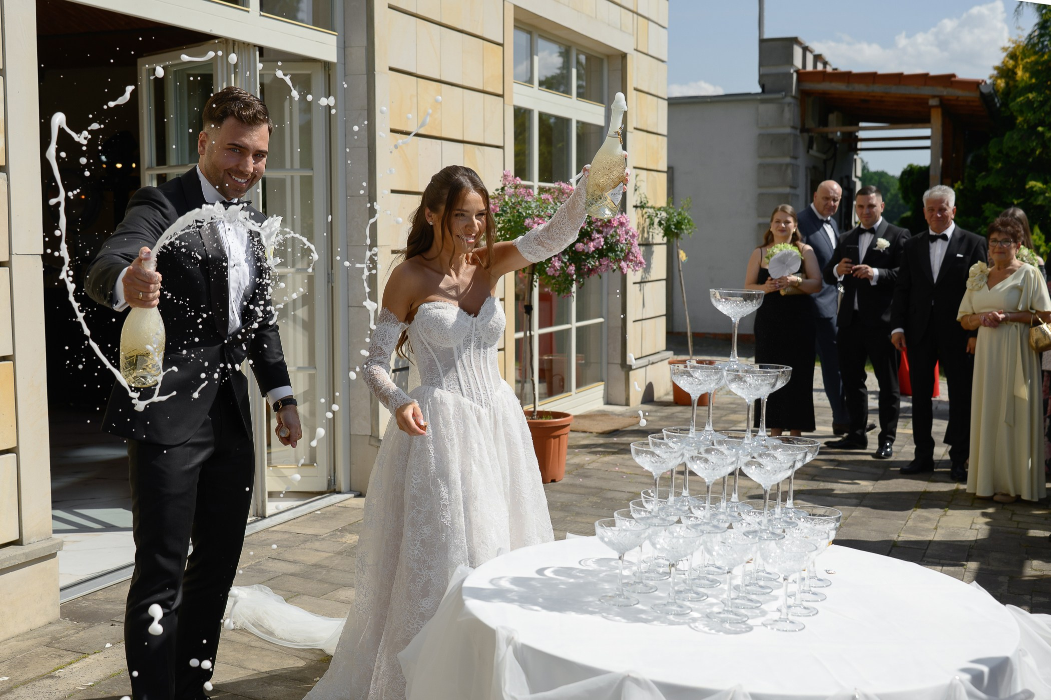 Julia i Mateusz 19.06.2026. Wedding photographer Warsaw and Europe