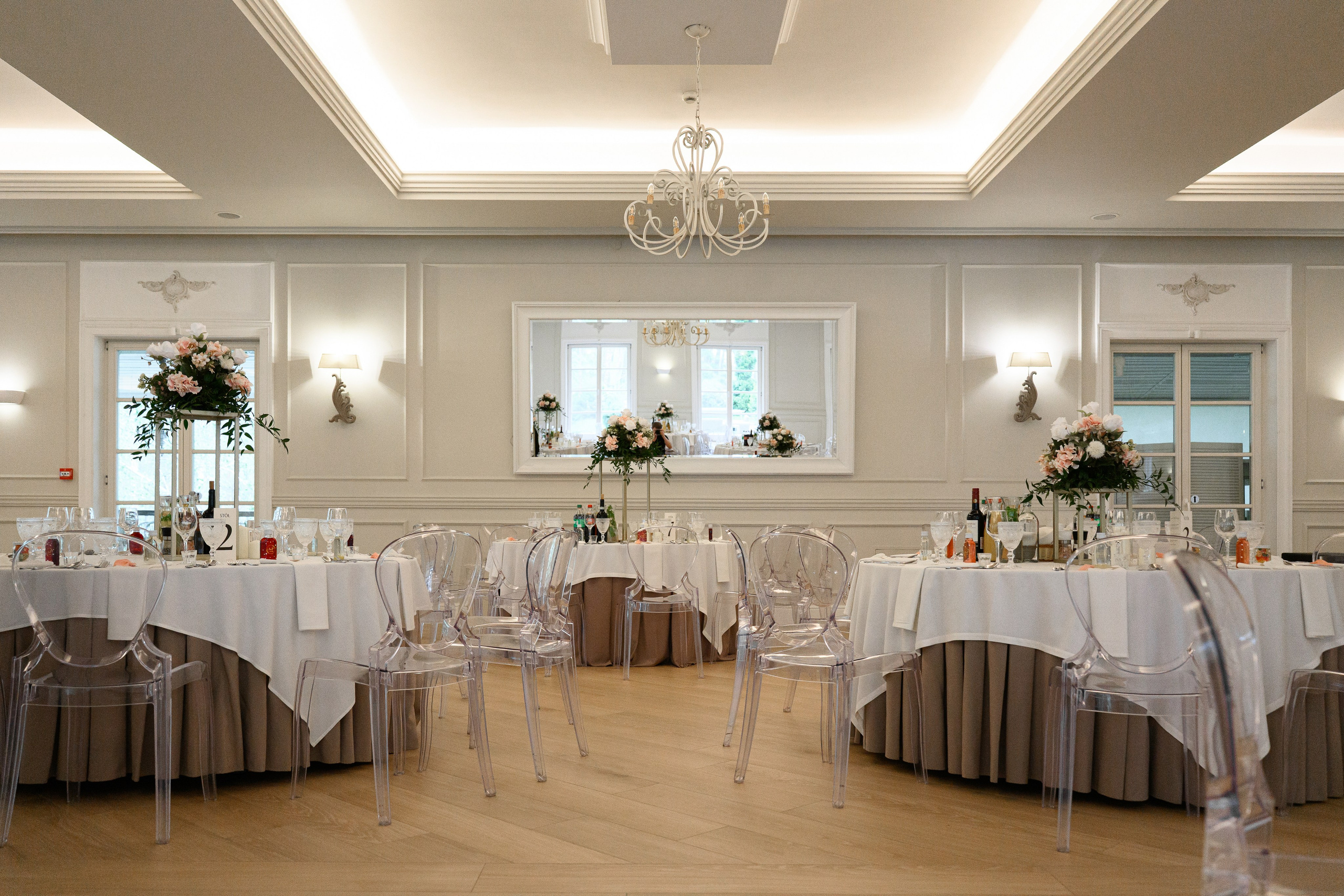 Fotografia wnętrz. Wedding photographer Warsaw and Europe