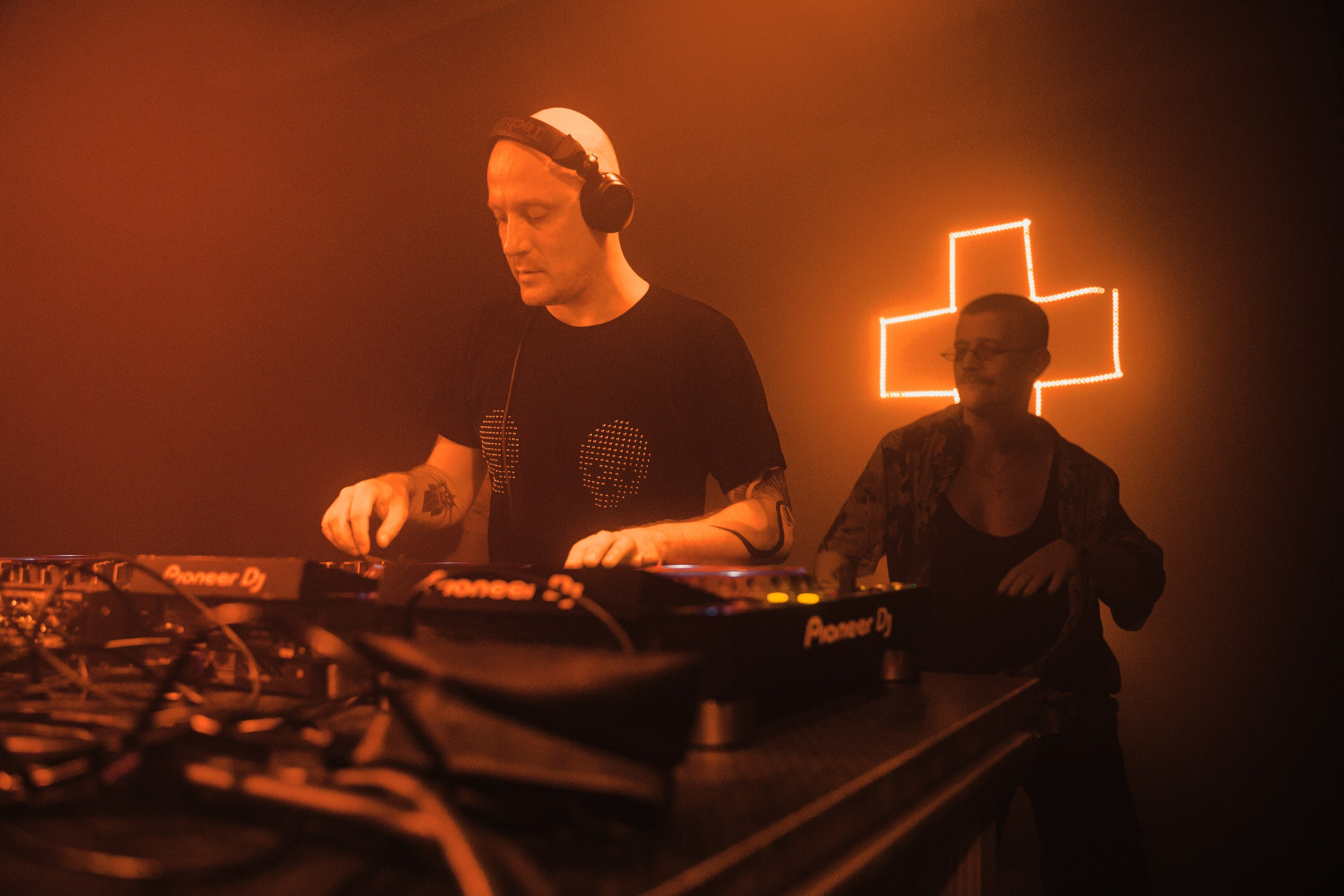 Elektroniskās mūzikas pasākums. Sandra Garanca Portrait and event photographer