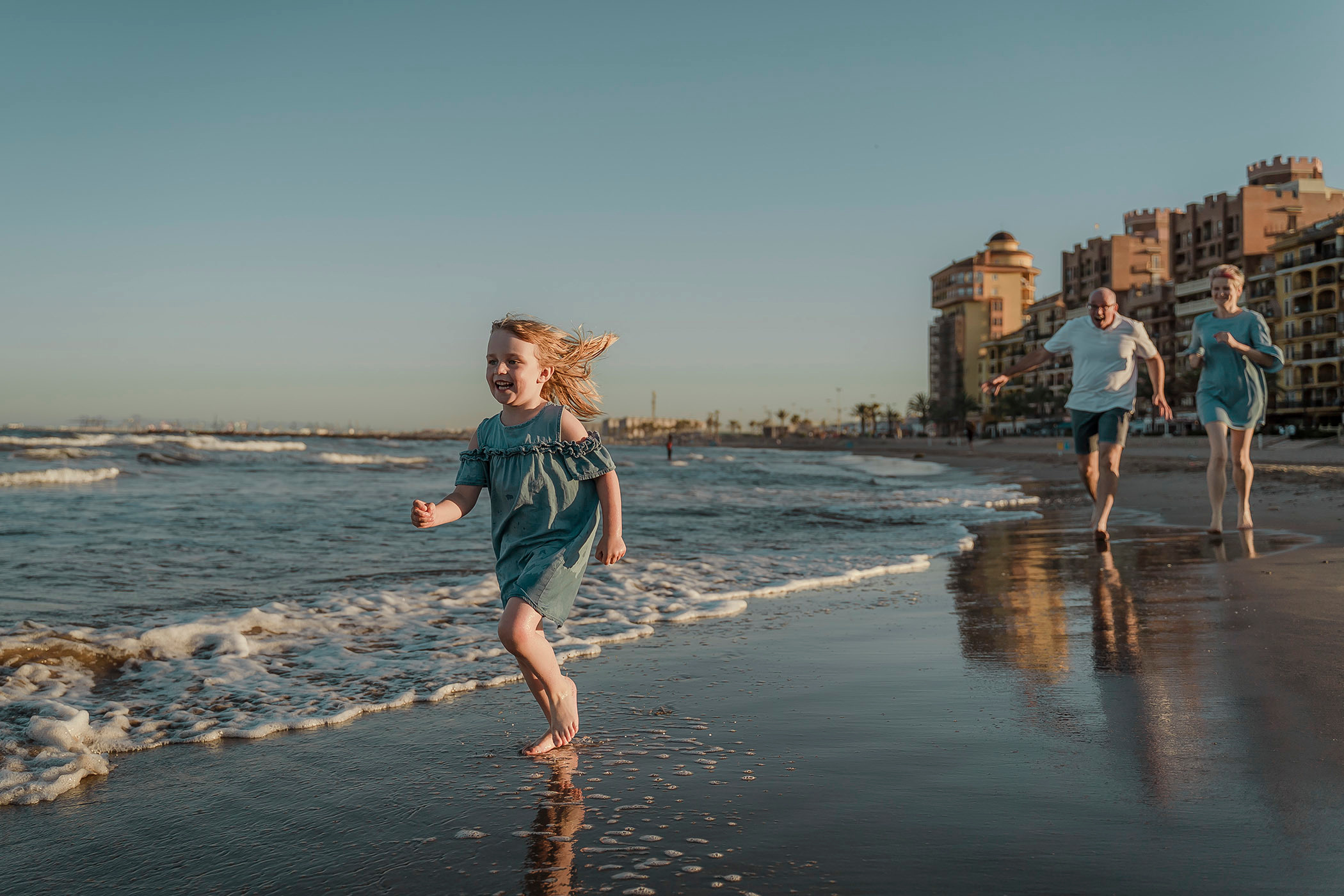 Olga Hank Robert Vika (Valencia, Spain)