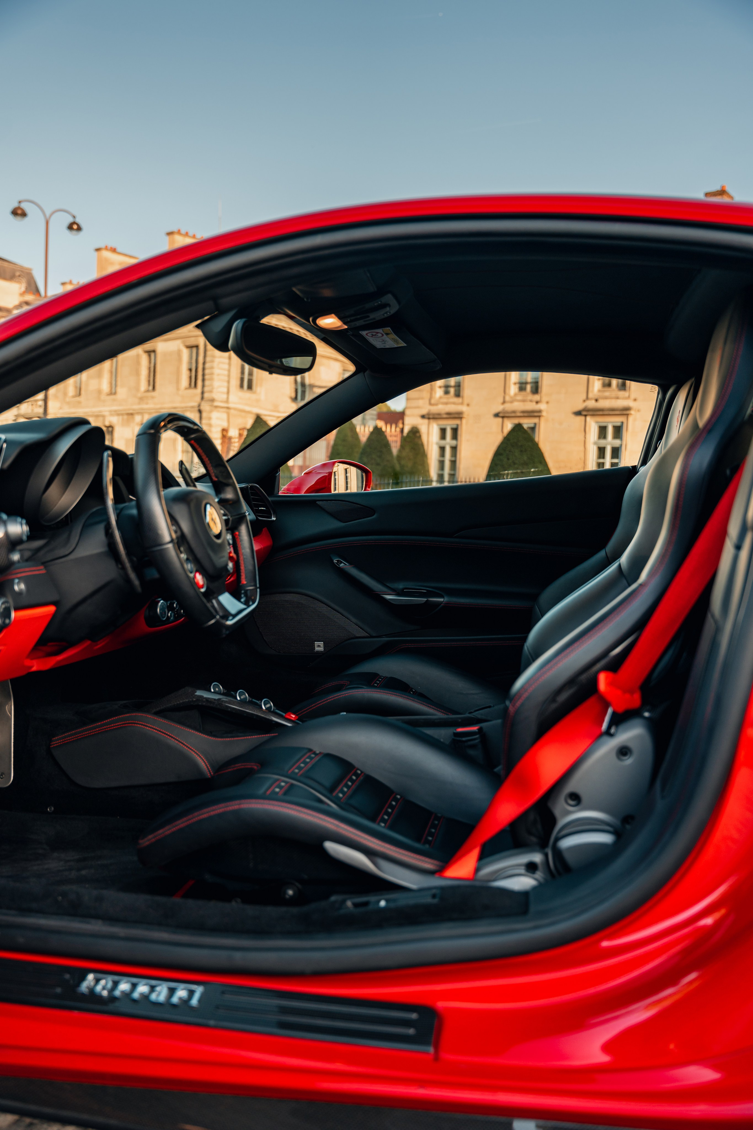 Ferrari 488 GTB. Photographer in Paris — Vitalii Motruk