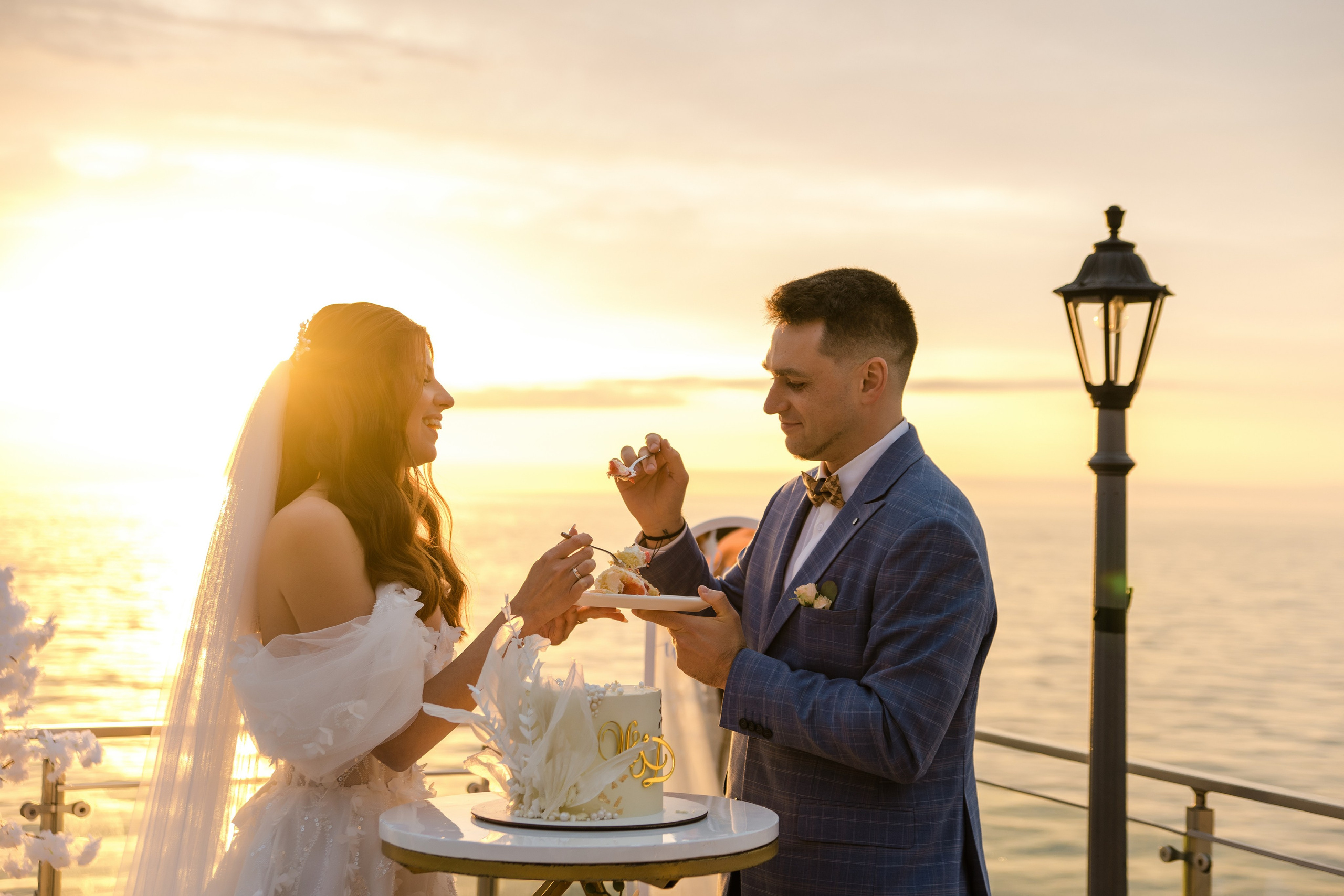 Свадьба на море в Батуми. Свадебные фотографы в Грузии, Армении. Макс Коваленко и Лара Татосян. Свадебный видеограф