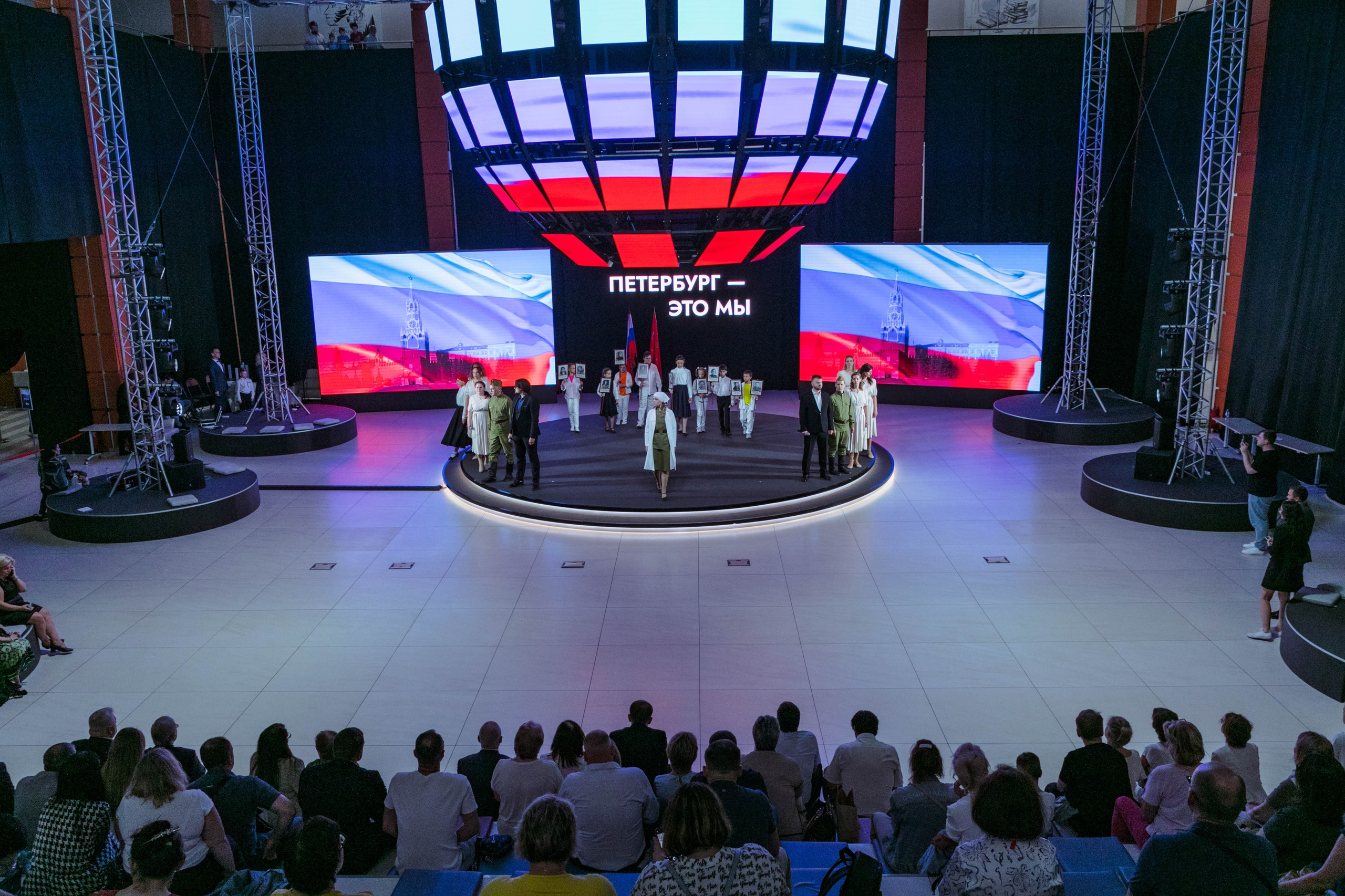 Мой Петербург. Красногвардейский район. Репортажный и концертный фотограф в Санкт-Петербурге Адмакина Дарья