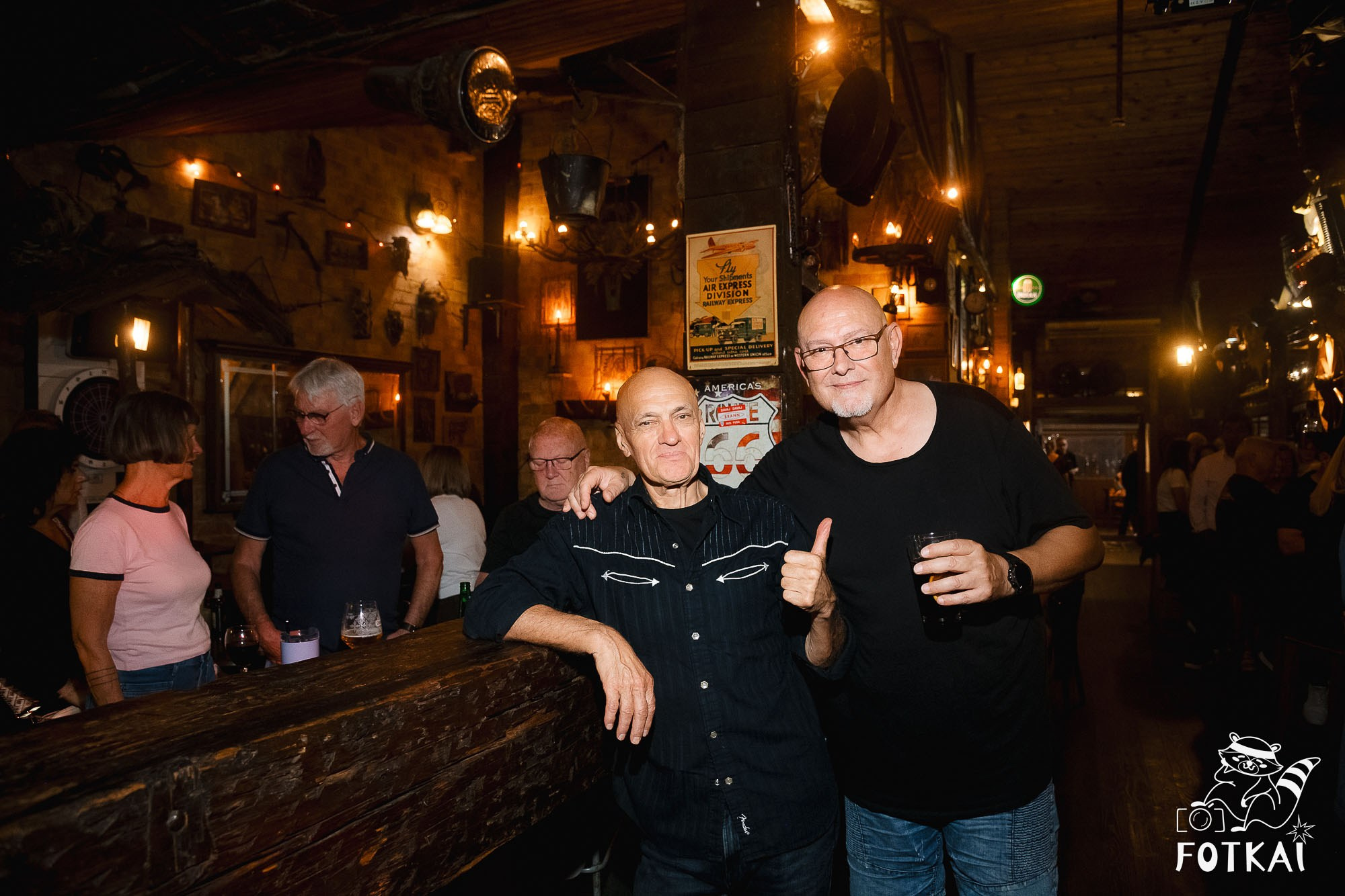Dirty Picks — Concert Photos at El Paso Bar, Torrevieja, 2026 | FOTKAI