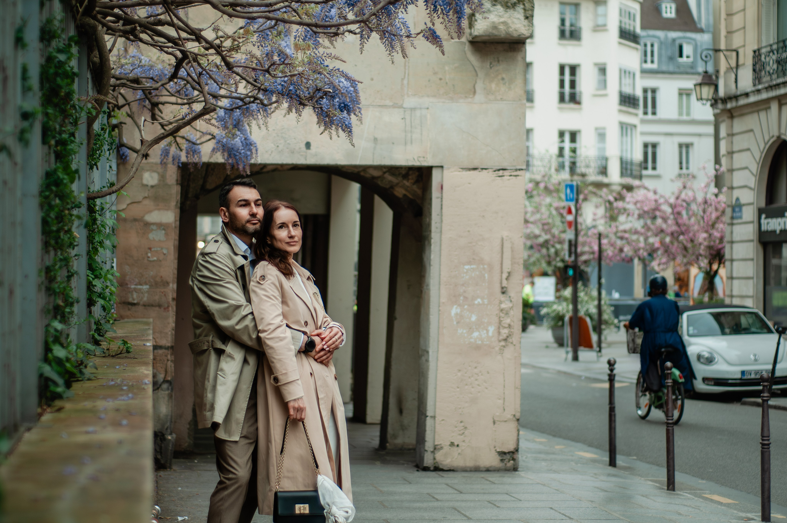 Street couple photoshoot. Paris photographer — Polina Osipova