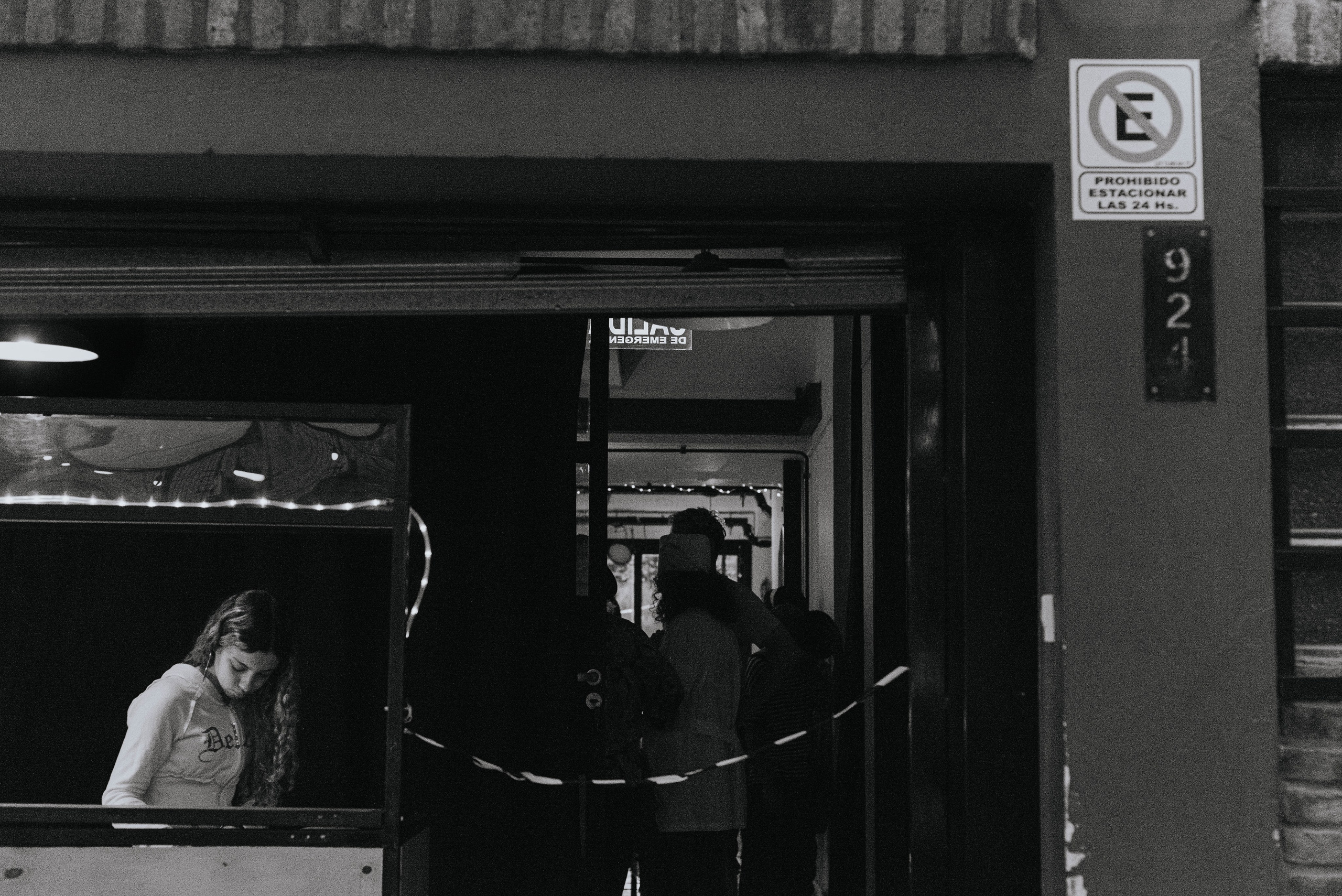 Анонс. Полковник и птицы. Фотограф @elmirkami в городе Буэнос-Айрес