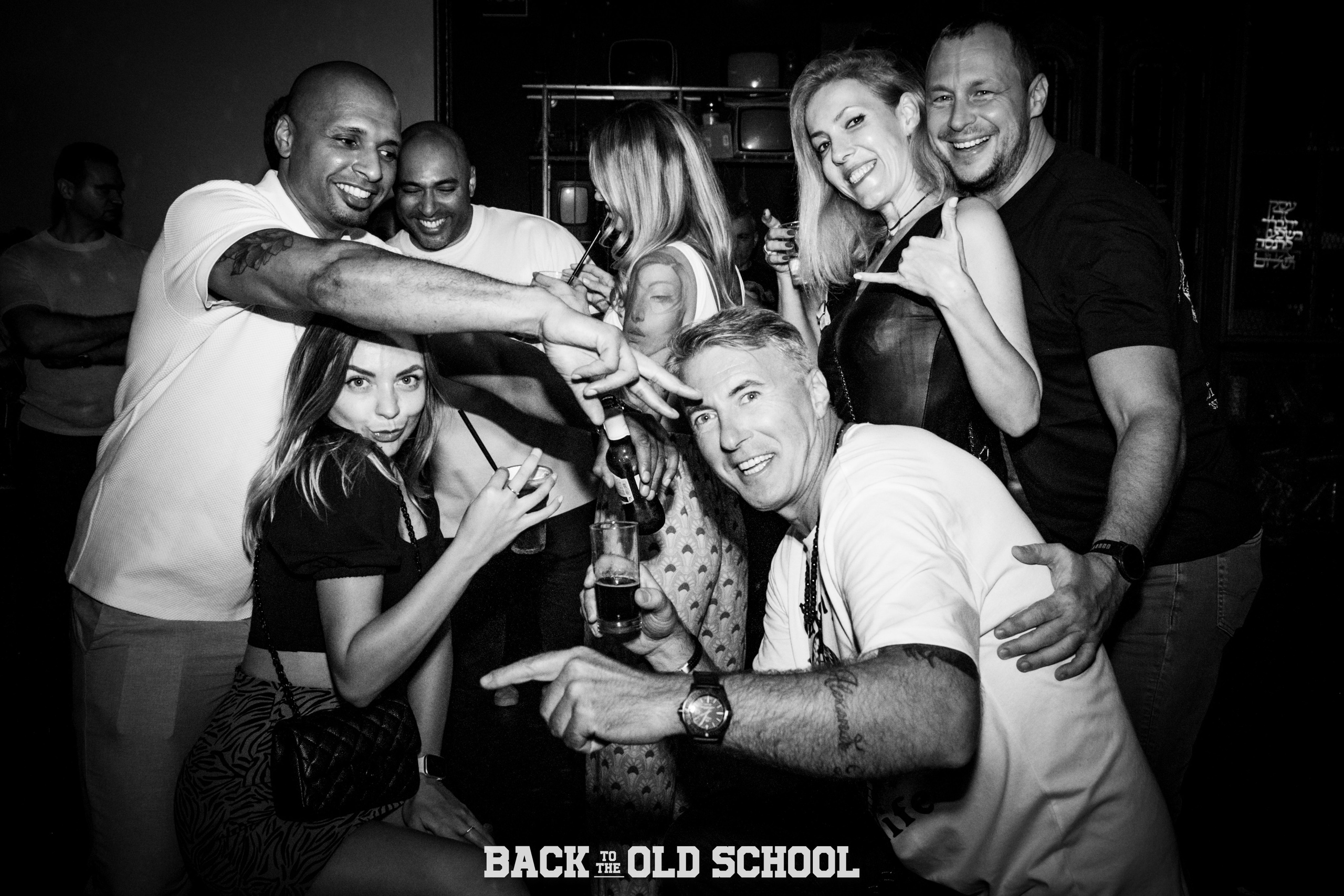 Back to the old school. Middle East Photo Agency — Photography & Event Magnets — סוכנות צילום והדפסת מגנטים לאירועים