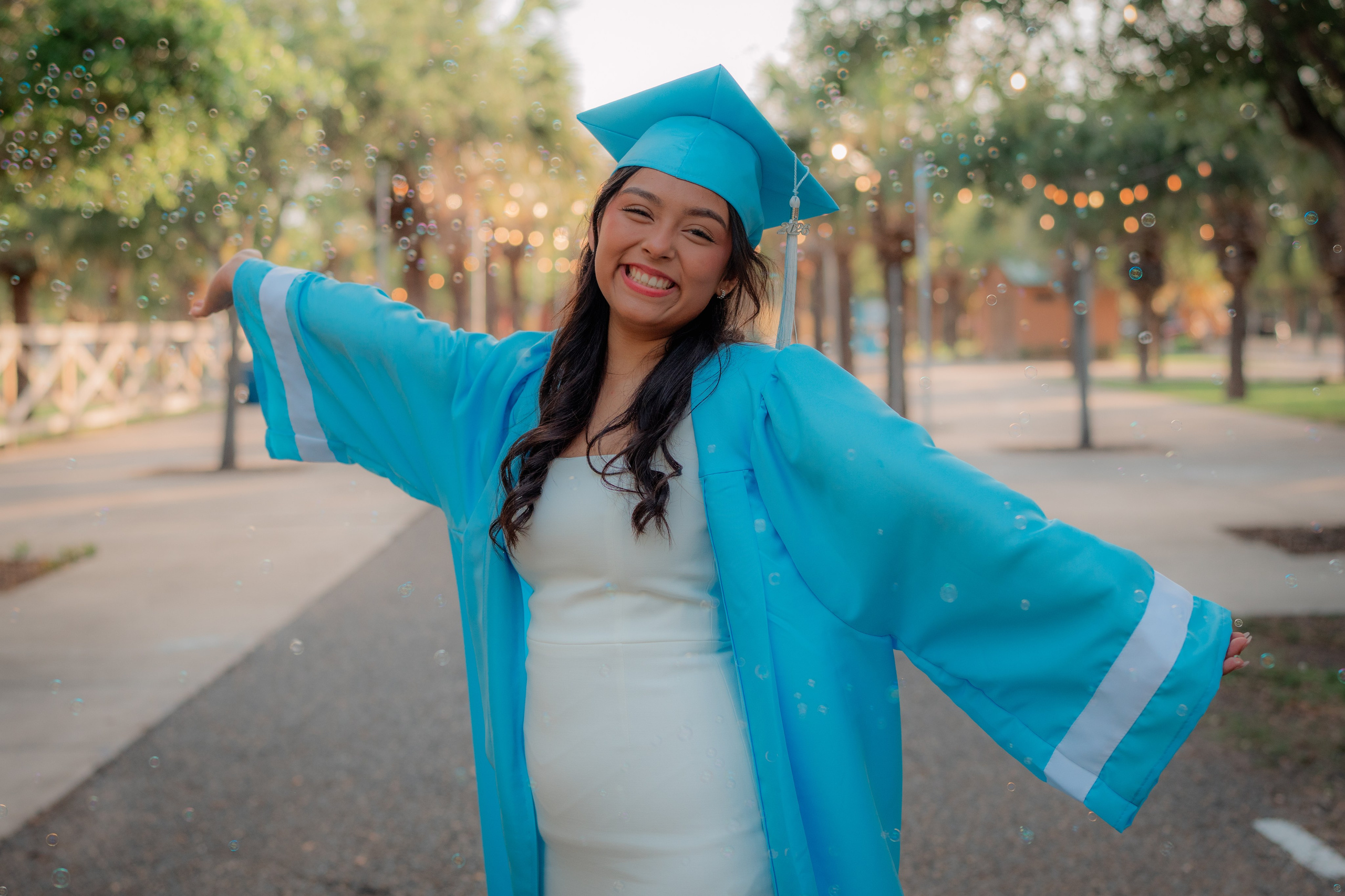 GRADUATES. VALLEY MEDIA CREATORS
