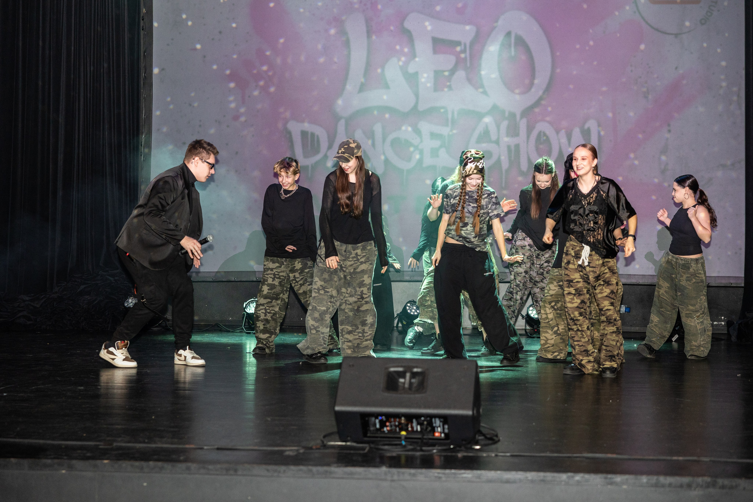 LEO DANCE SHOW WINTER 2025. Семейный и детский фотограф в Варшаве Мила Бобровская