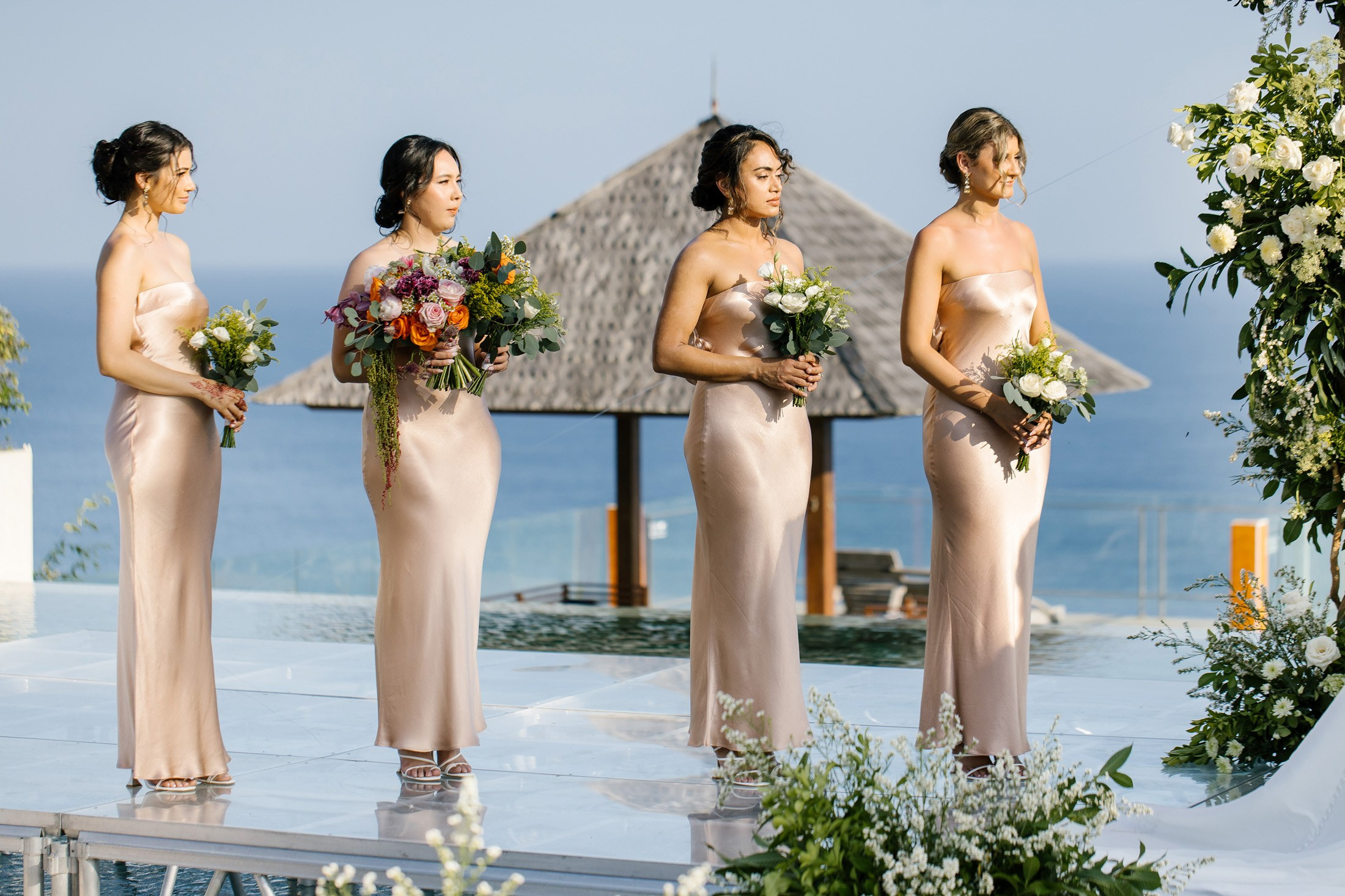 Big funny wedding with guests in paradise Bali island. Get.it.feel — Aesthetic Photography and Videography