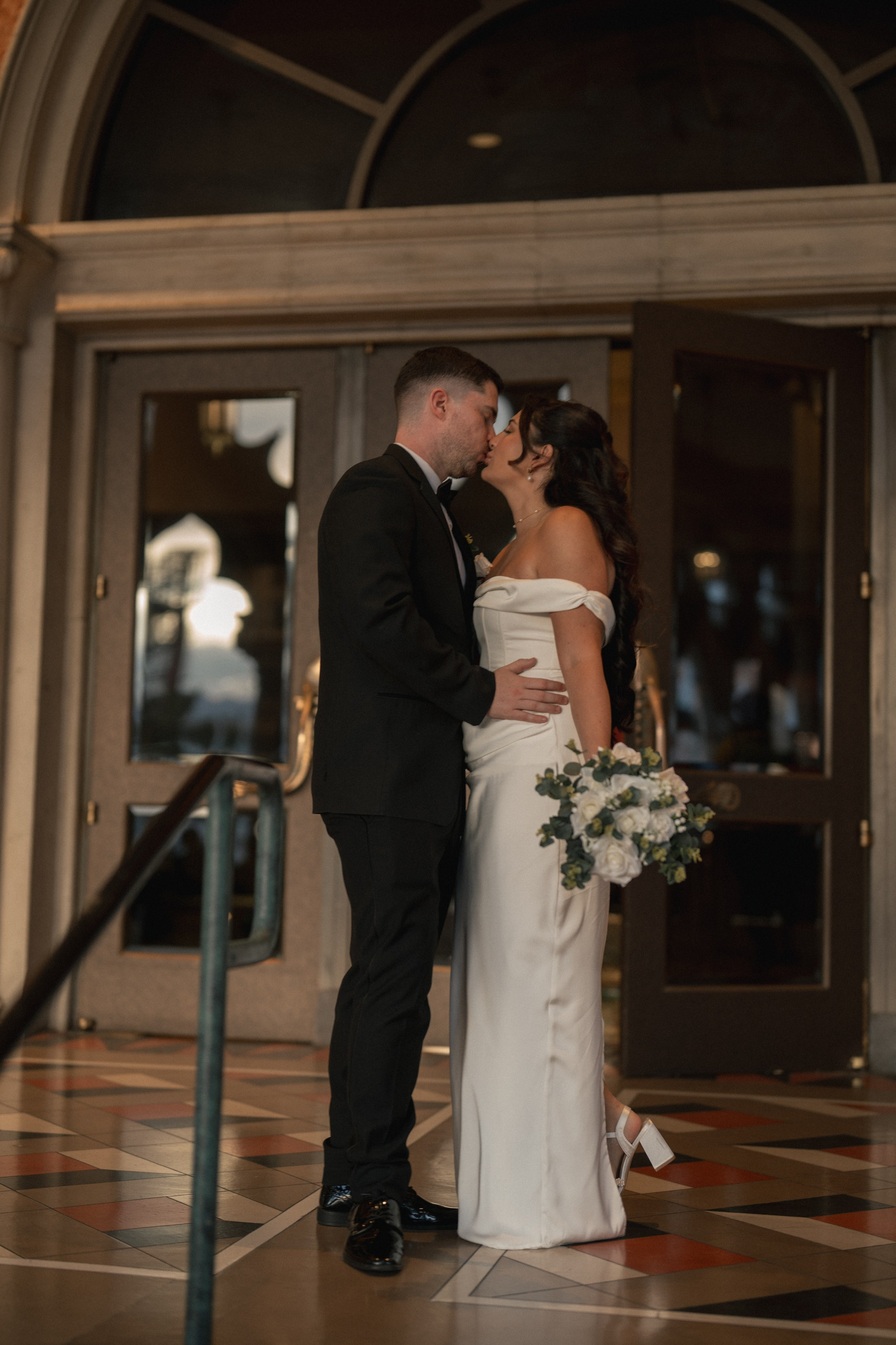 Amy&Alex. Wedding & elopement photographer Viktoriya Kravtsov. Las Vegas