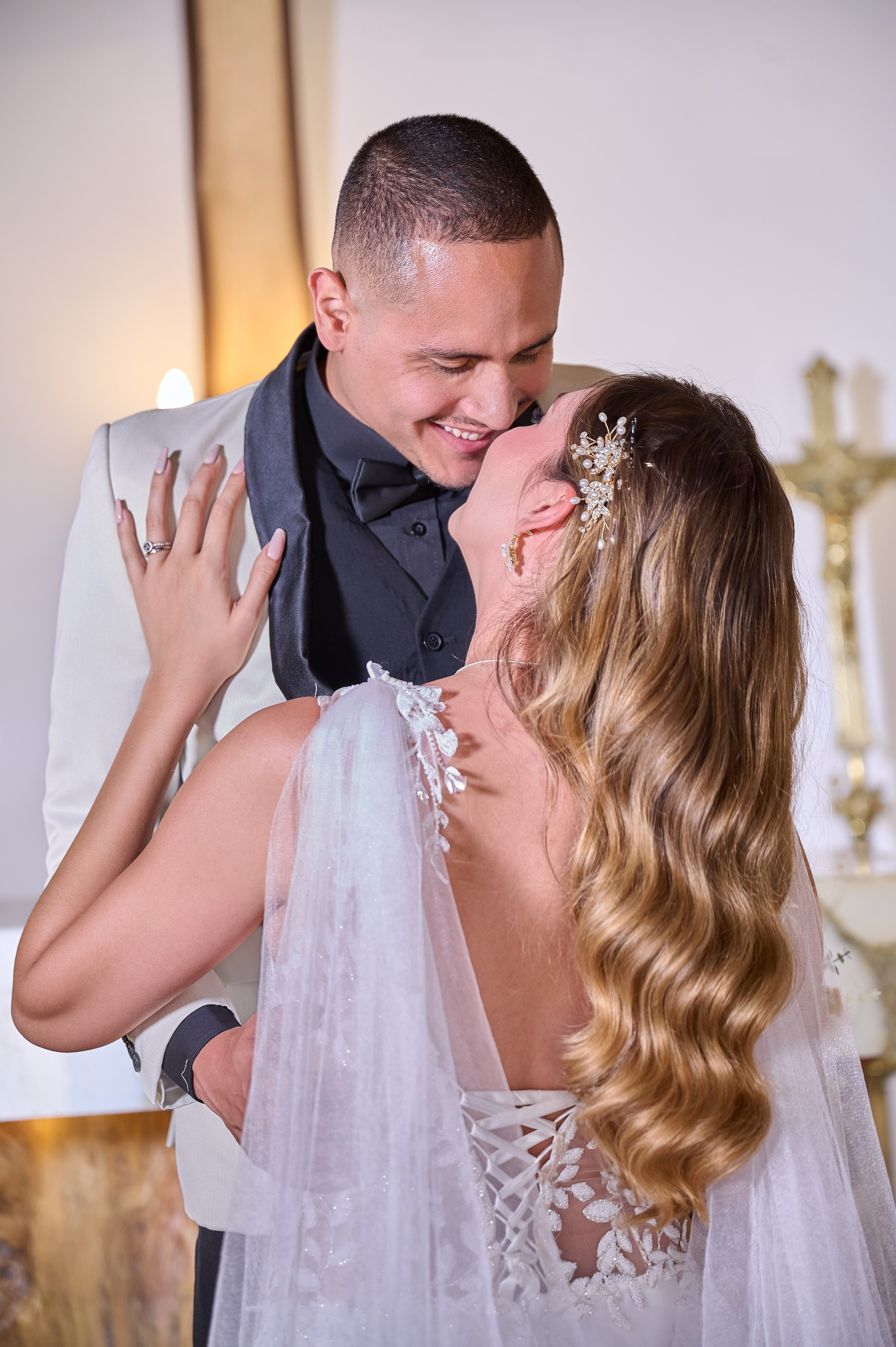 Fotografo en Colombia. Wedding Photography & Videography by ZZ Hendrick | Capturing Your Love Story in Colombia & USA