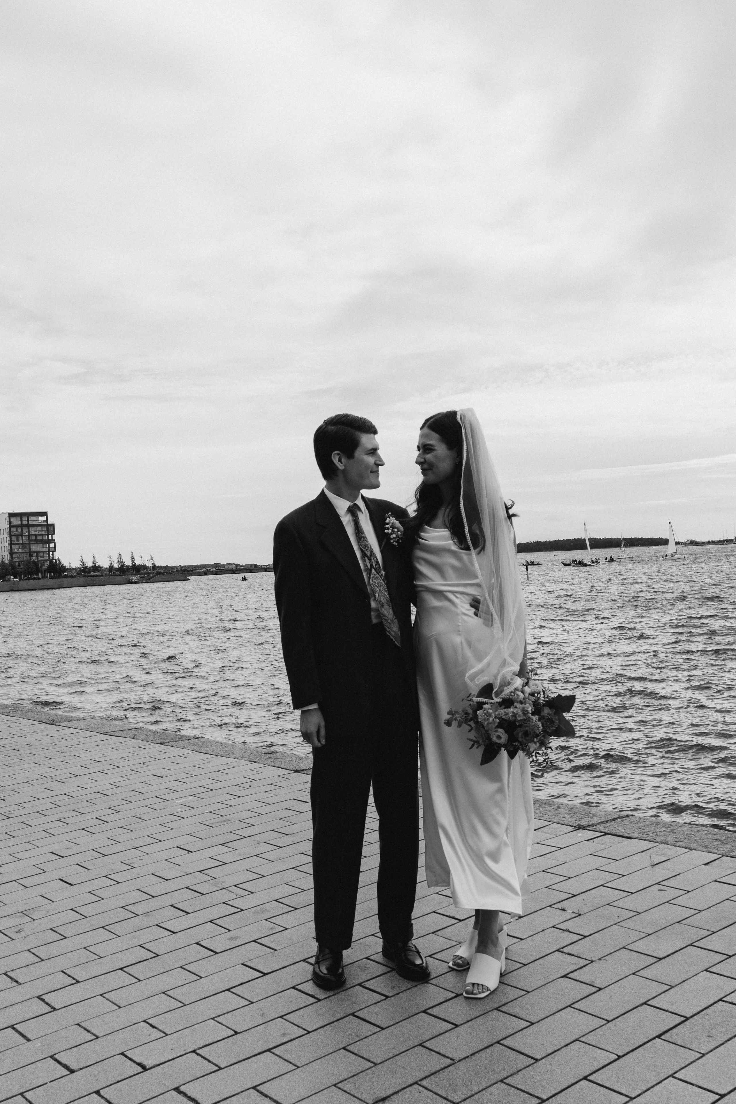 V&S. Wedding and potrait photographer in Helsinki Vickan O